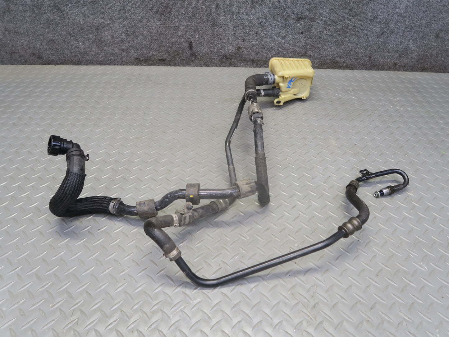 2015-2018 Porsche Cayenne 958 E-hybrid Power Steering Hose Pipe Line Set
