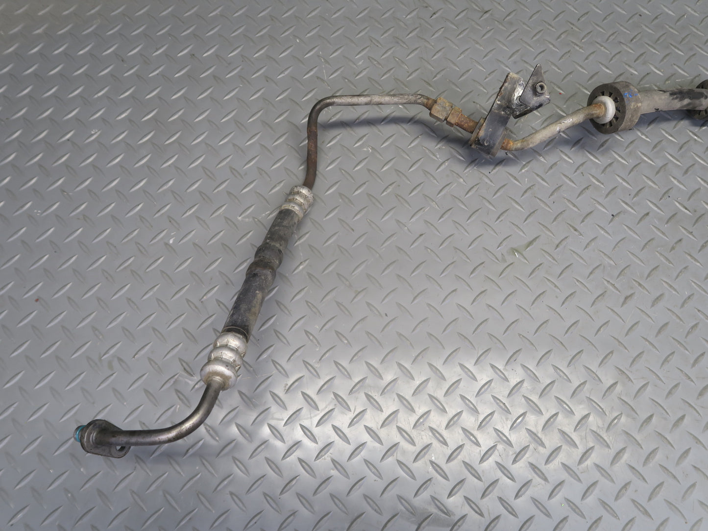 2015-2018 Porsche Cayenne 958 E-hybrid Power Steering Hose Pipe Line Set
