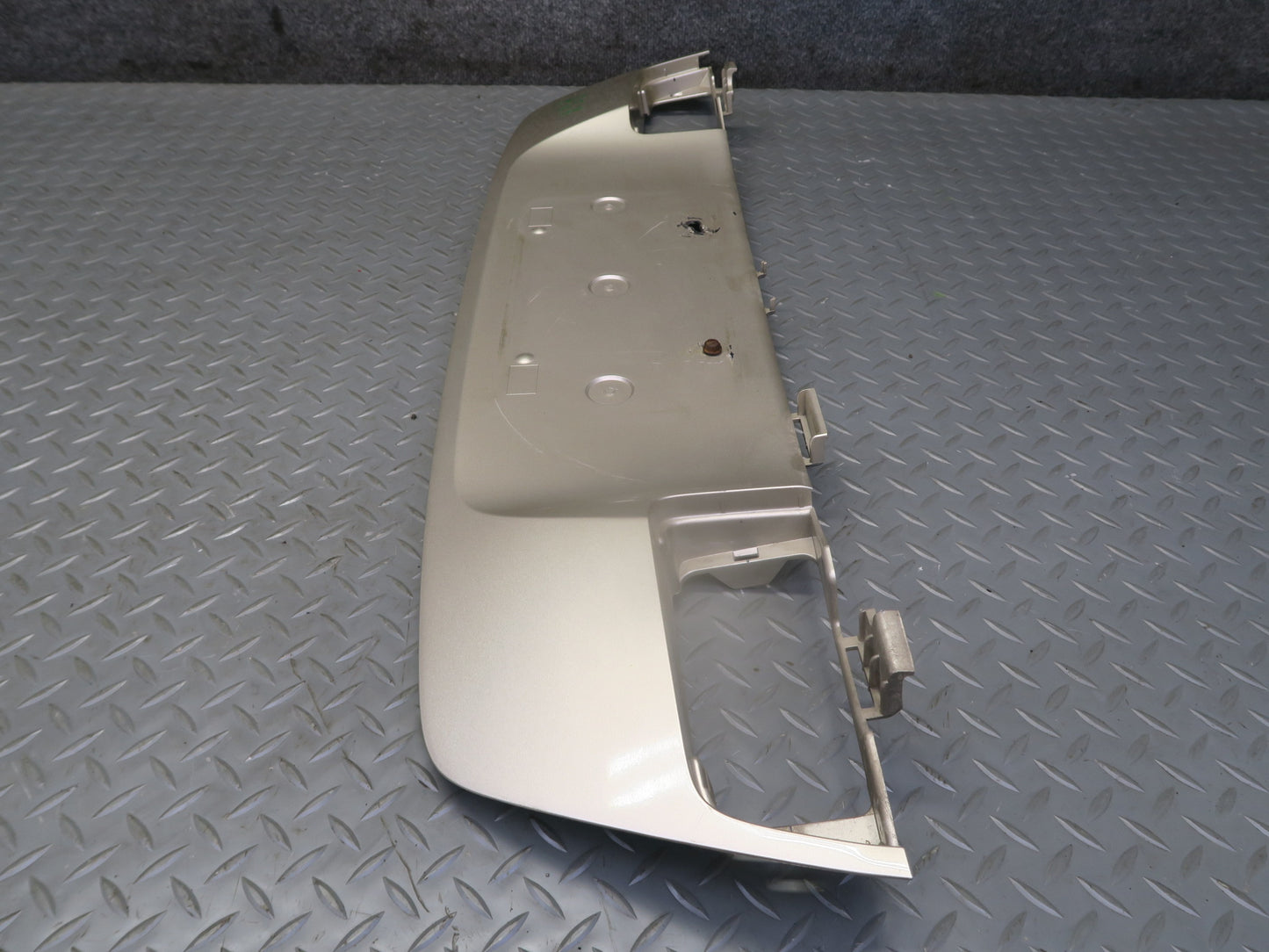 2003-2009 Lexus UZJ120L GX470 Rear Trunk Tailgate License Plate Trim Molding
