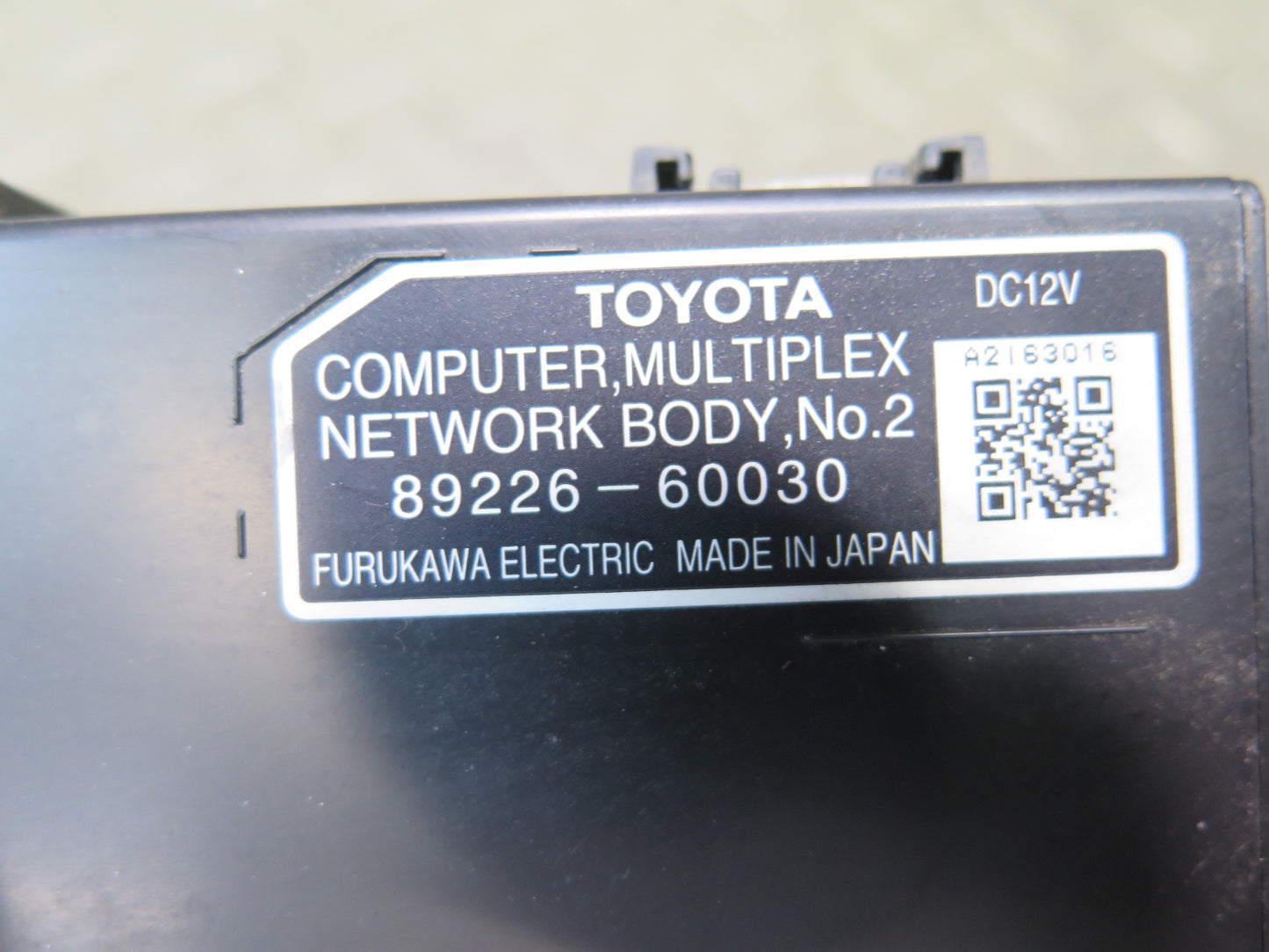 2003-2009 Lexus UZJ120L GX470 Multiplex Network Body Control Module 89226-60030