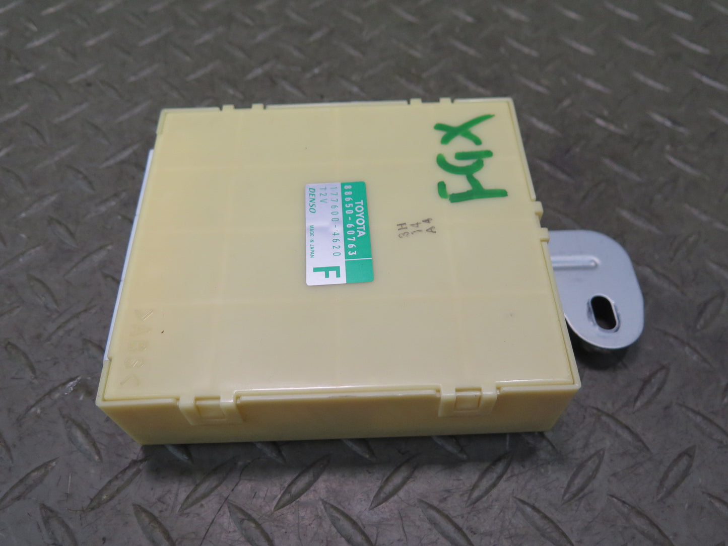 2006-2009 Lexus UZJ120L GX470 A/C Air Condition Amplifier AMP Module 88650-60763