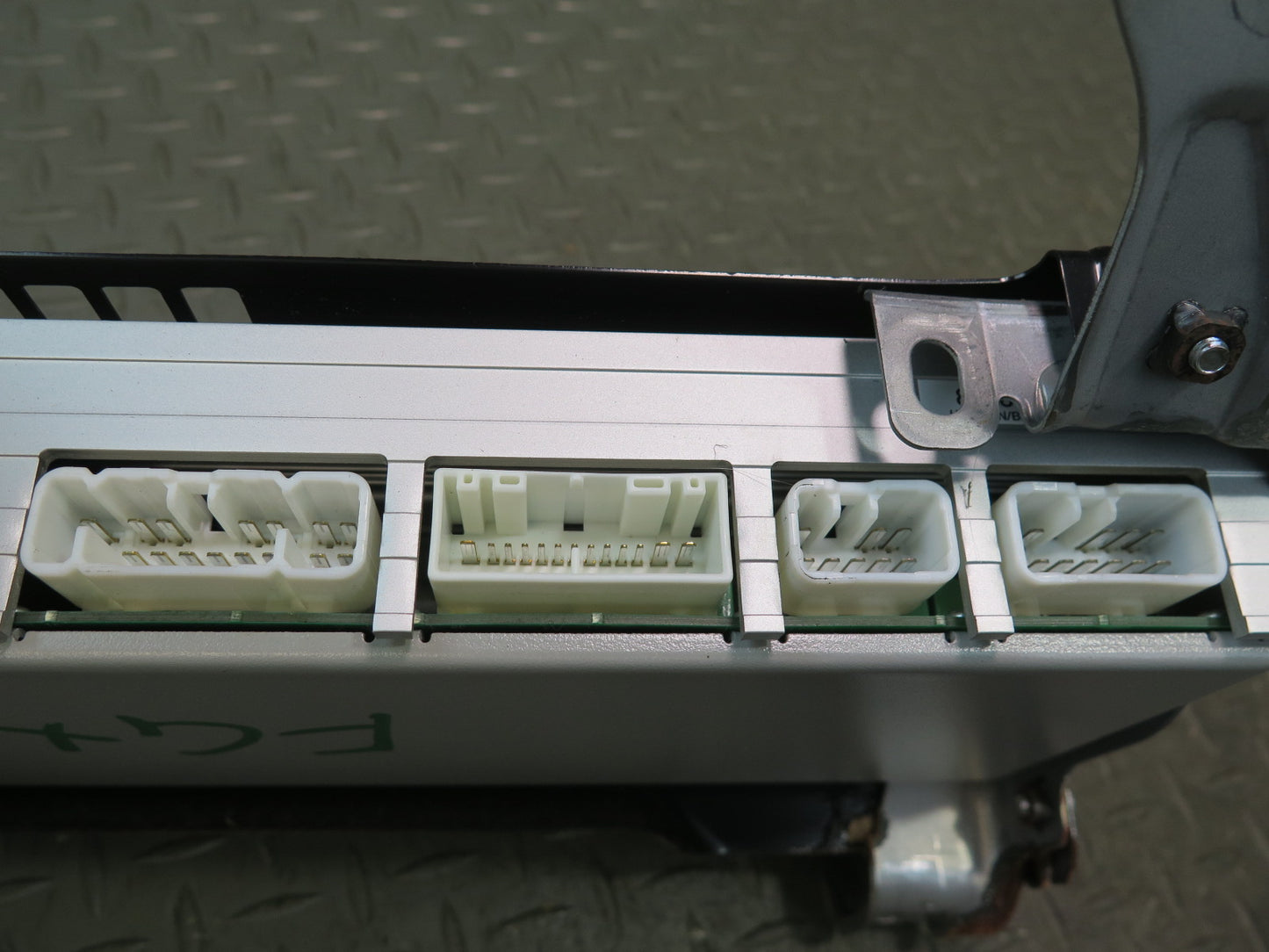 2003-2007 Lexus UZJ120L GX470 Mark Levinsion Audio Amplifier AMP 86280-0W141