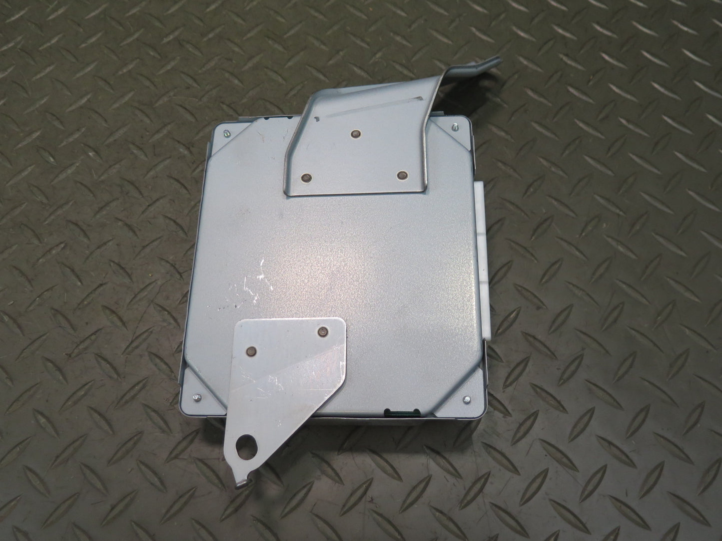 2005-2006 Lexus UZJ120L GX470 Parking Assist Control  Module 86792-60061
