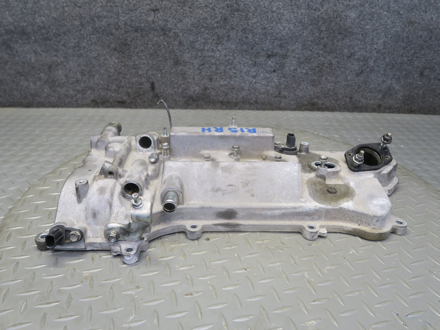 06-13 Lexus IS250 2.5L 4GRFSE Engine Right Cylinder Head Valve Cover OEM