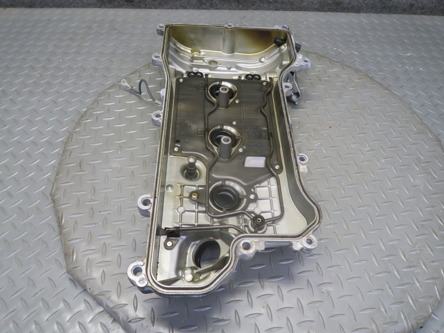 06-13 Lexus IS250 2.5L 4GRFSE Engine Right Cylinder Head Valve Cover OEM