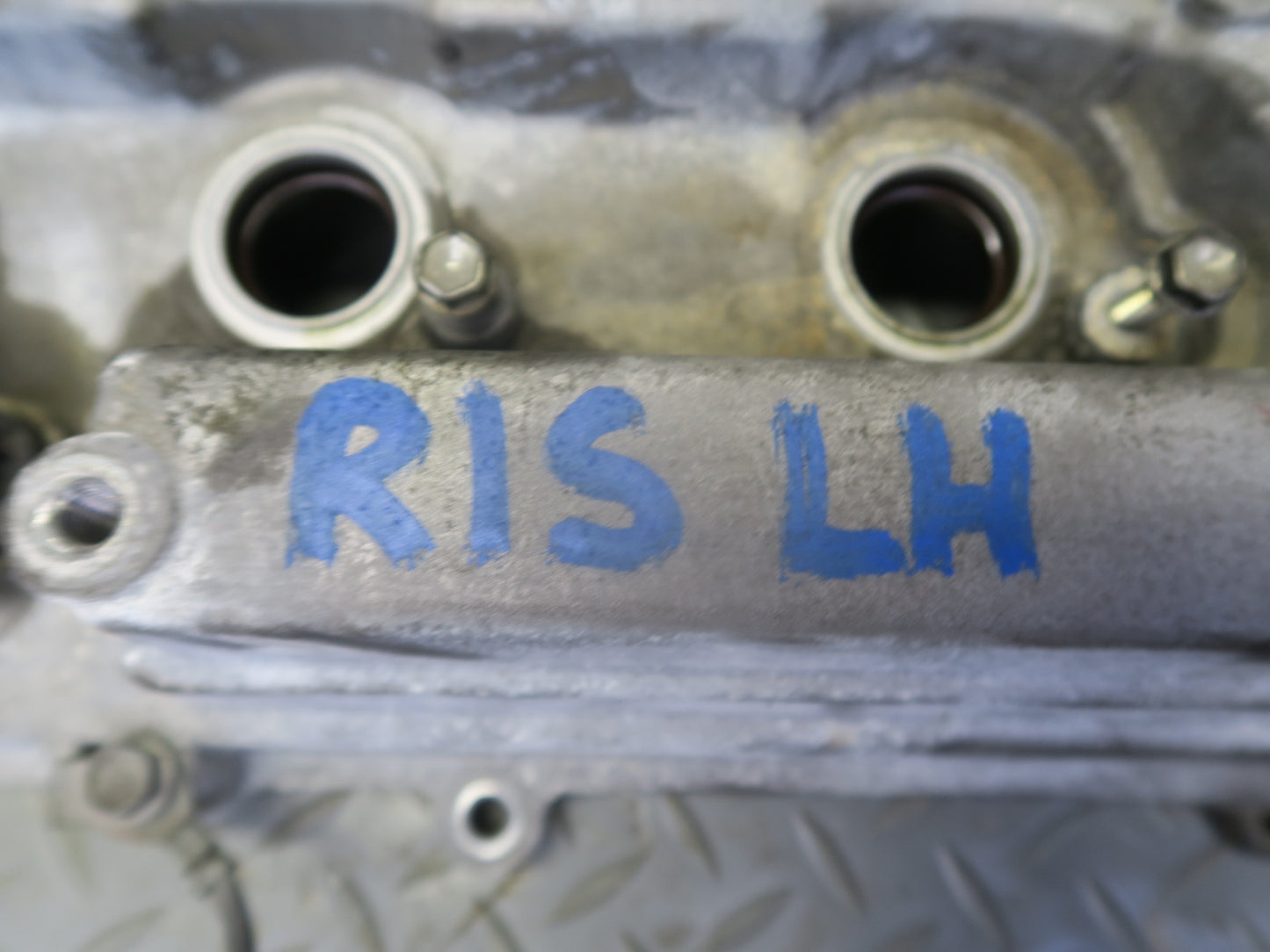06-13 Lexus IS250 2.5L 4GRFSE Engine Left Cylinder Head Valve Cover OEM