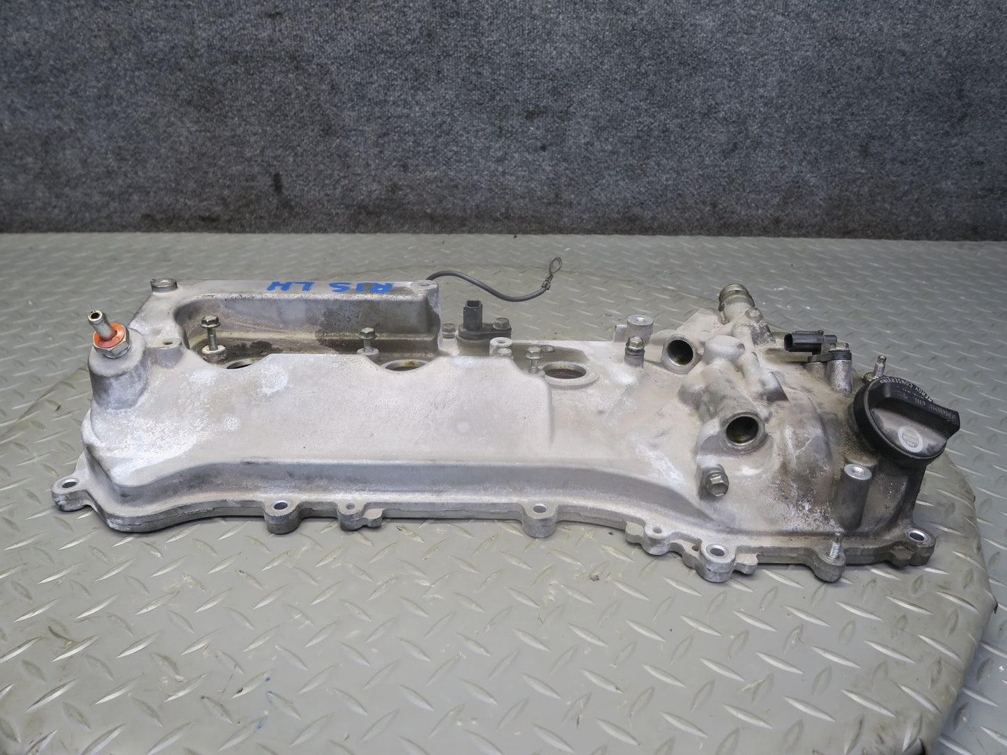 06-13 Lexus IS250 2.5L 4GRFSE Engine Left Cylinder Head Valve Cover OEM