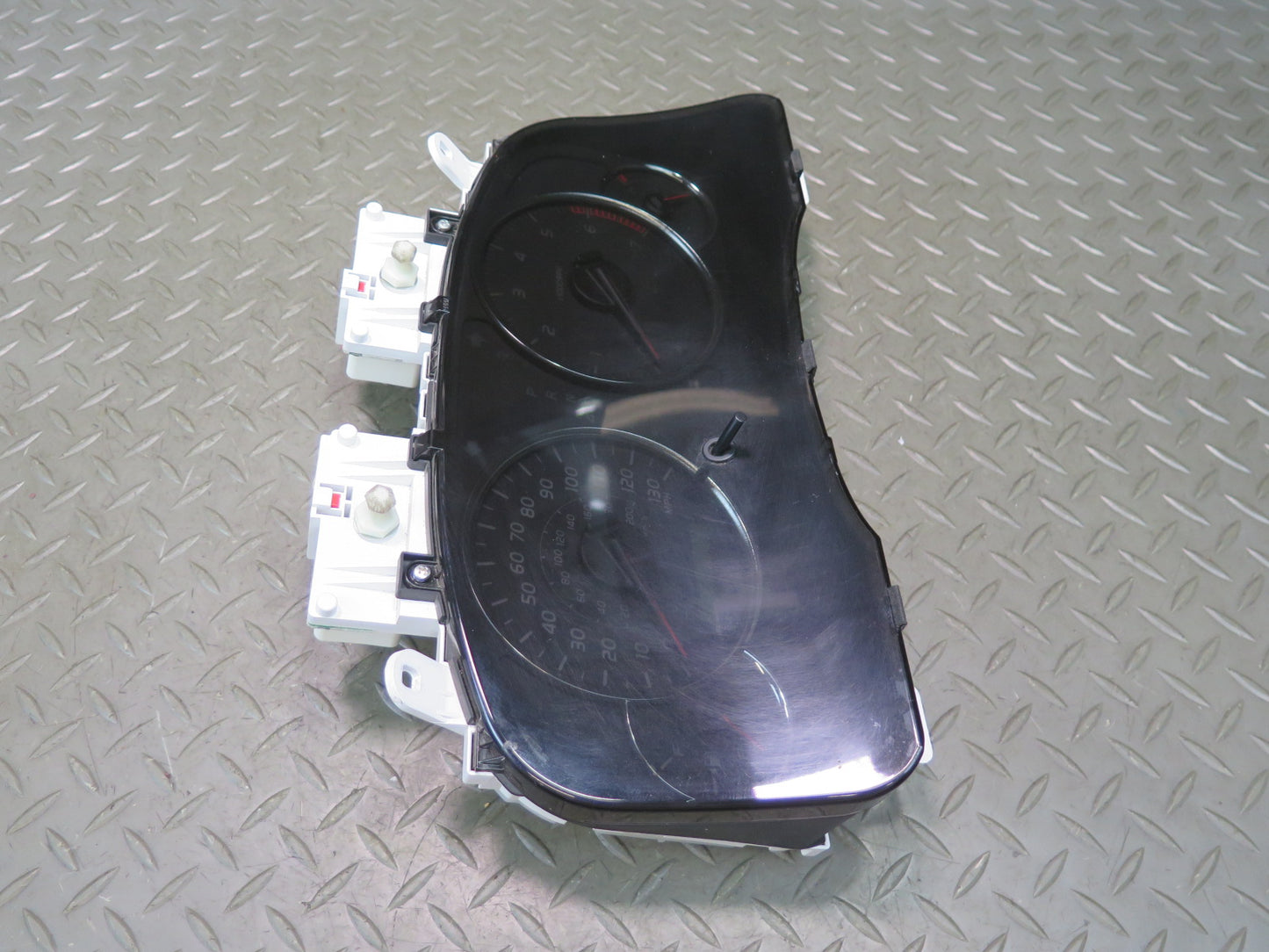 2005-2006 Lexus UZJ120L GX470 Instrument Cluster Gauge Speedometer 83800-60B91