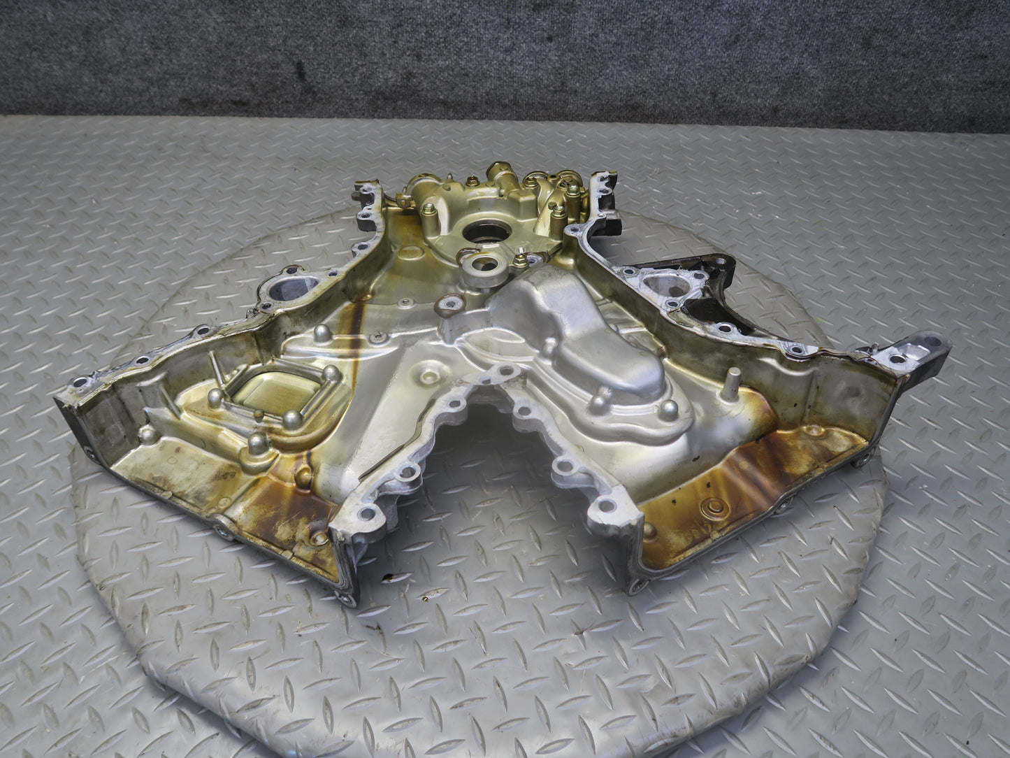 06-13 Lexus IS250 2.5L 4GRFSE Engine Motor Timing Chain Cover OEM