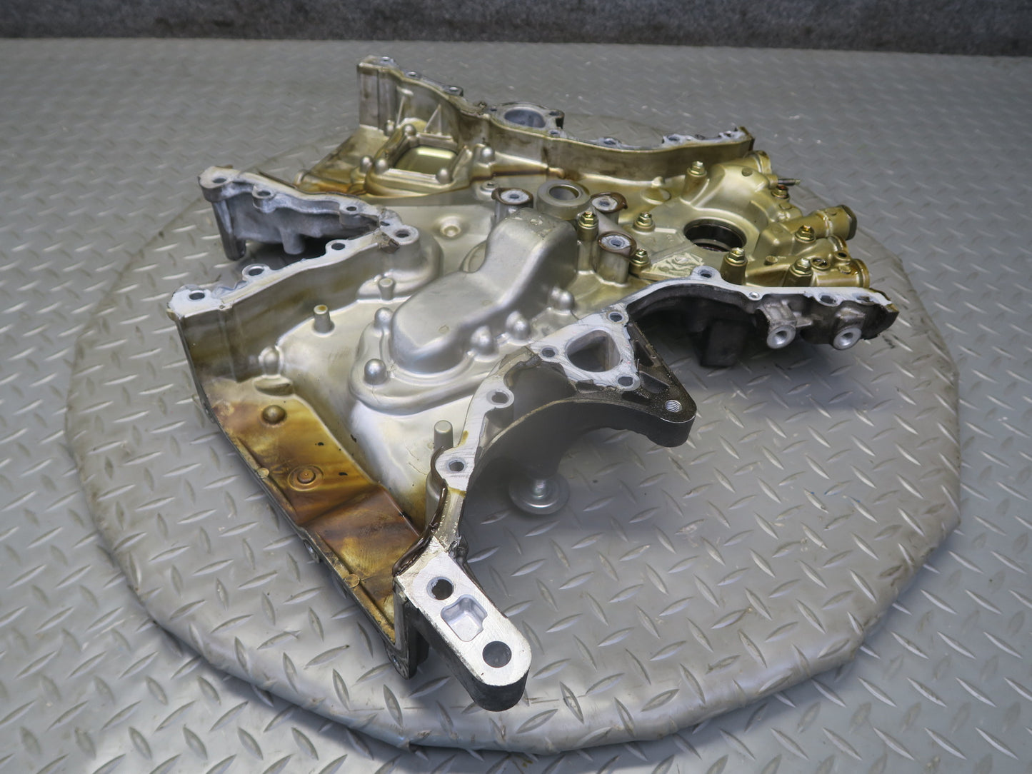 06-13 Lexus IS250 2.5L 4GRFSE Engine Motor Timing Chain Cover OEM