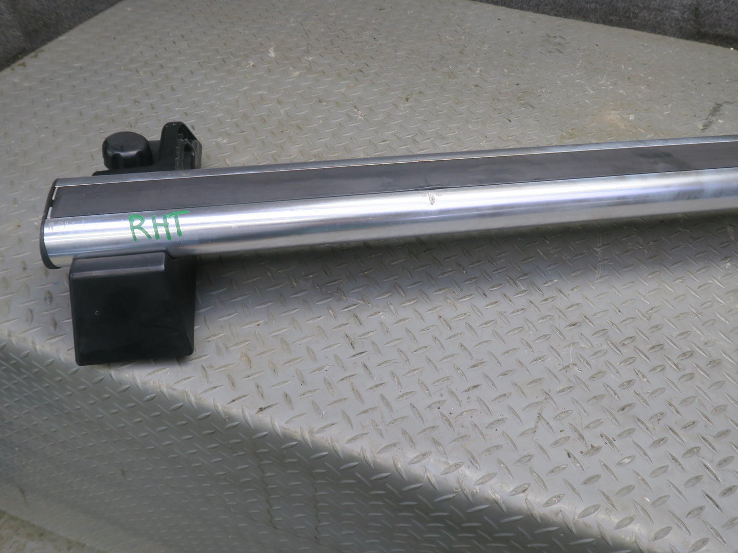2003-2007 Hummer H2 Upper Roof Luggage Rack Rail Cross Cargo Bar Set
