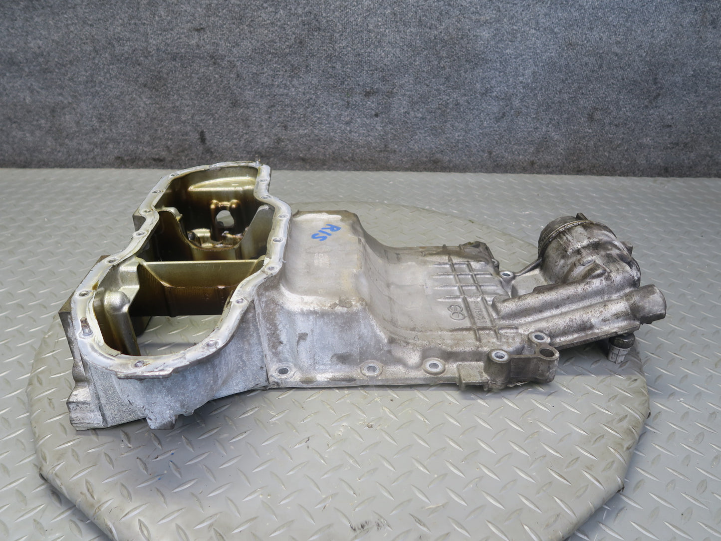06-13 Lexus IS250 2.5L 4GRFSE Engine Motor Upper Oil Pan OEM