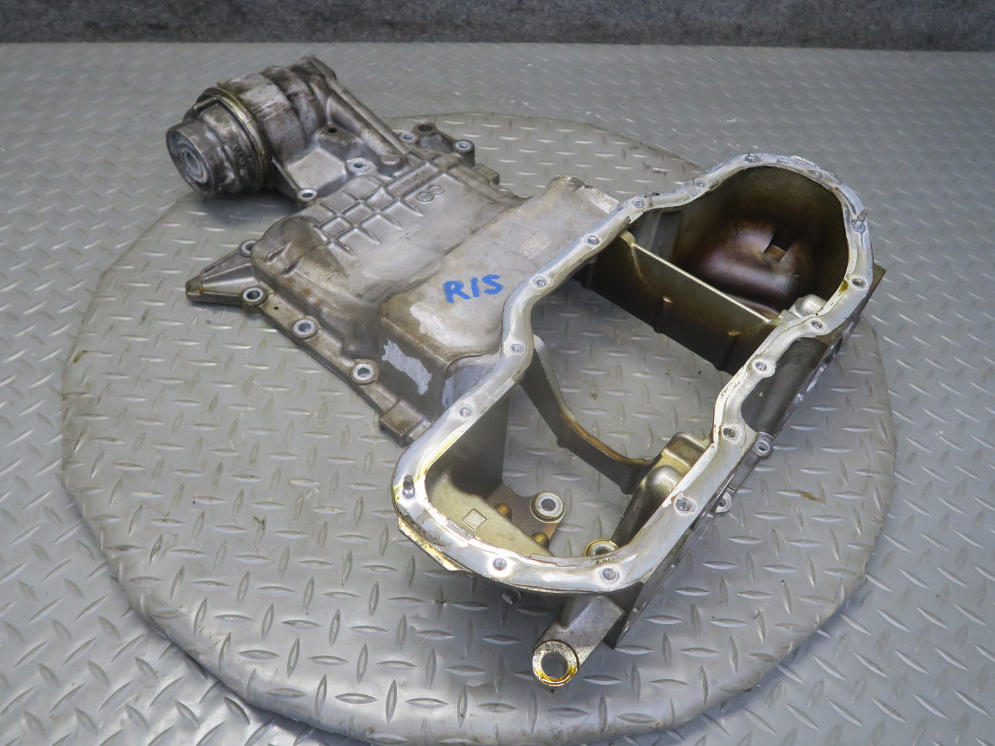 06-13 Lexus IS250 2.5L 4GRFSE Engine Motor Upper Oil Pan OEM
