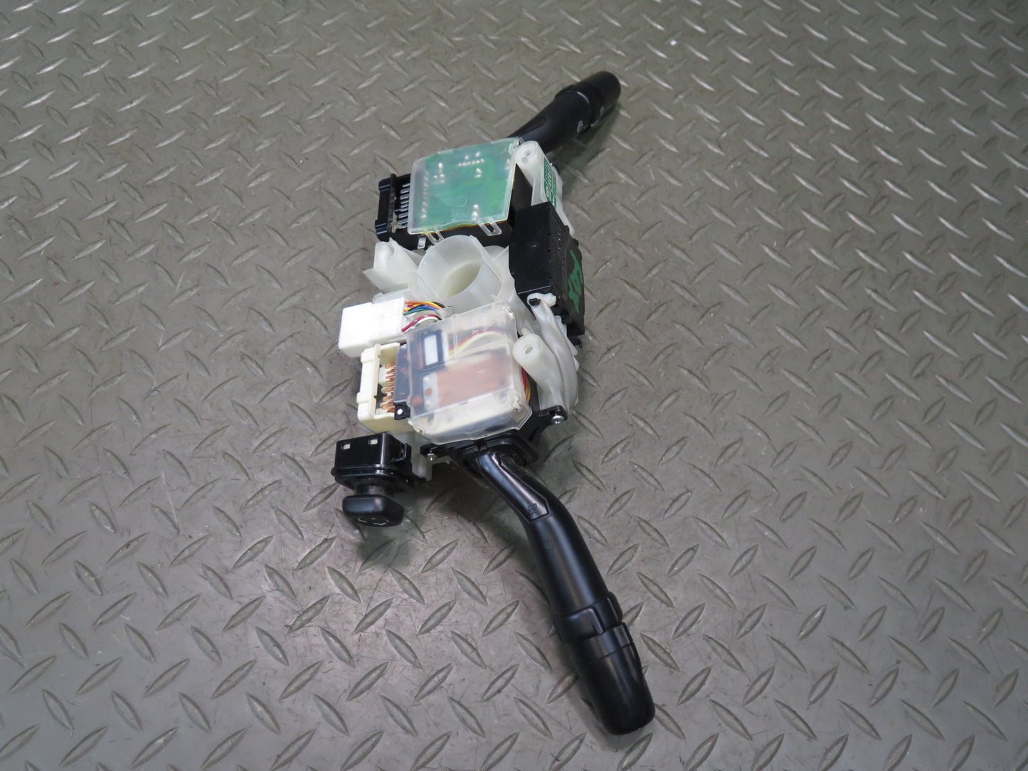 2006-2009 Lexus UZJ120L GX470 Steering Column Turn Signal Wiper Multi Switch