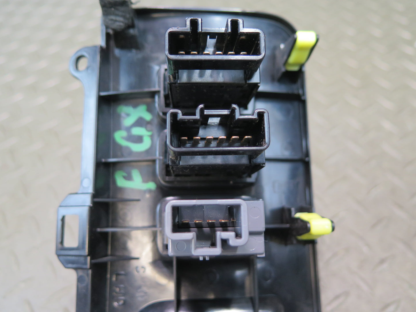 2003-2009 Lexus UZJ120L GX470 Differential Traction Heated Seat Button Switch
