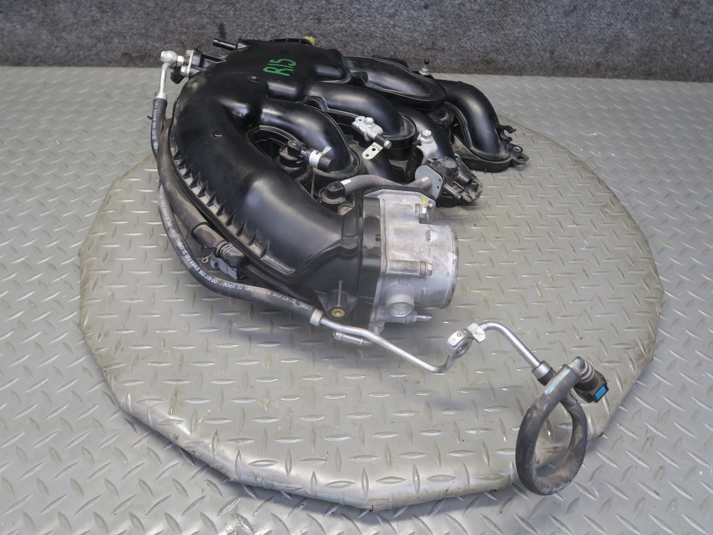 06-13 Lexus GSE20L IS250 Engine Air Intake Manifold w Throttle Body OEM