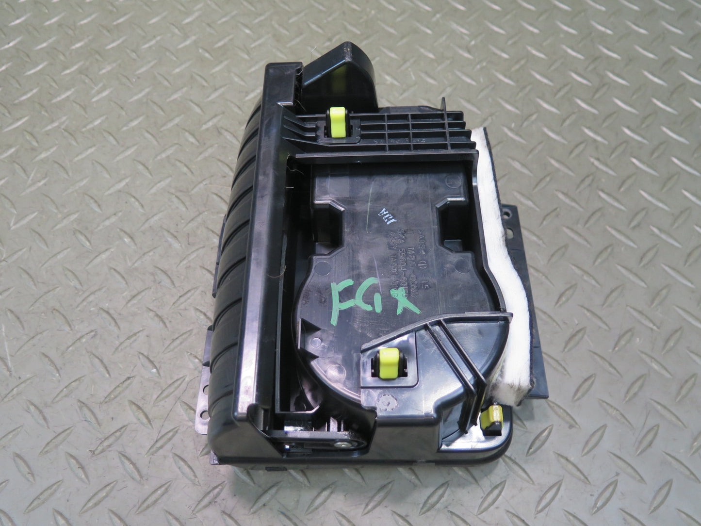 2003-2009 Lexus UZJ120L GX470 Front Center Console CUP Holder 55604-60150