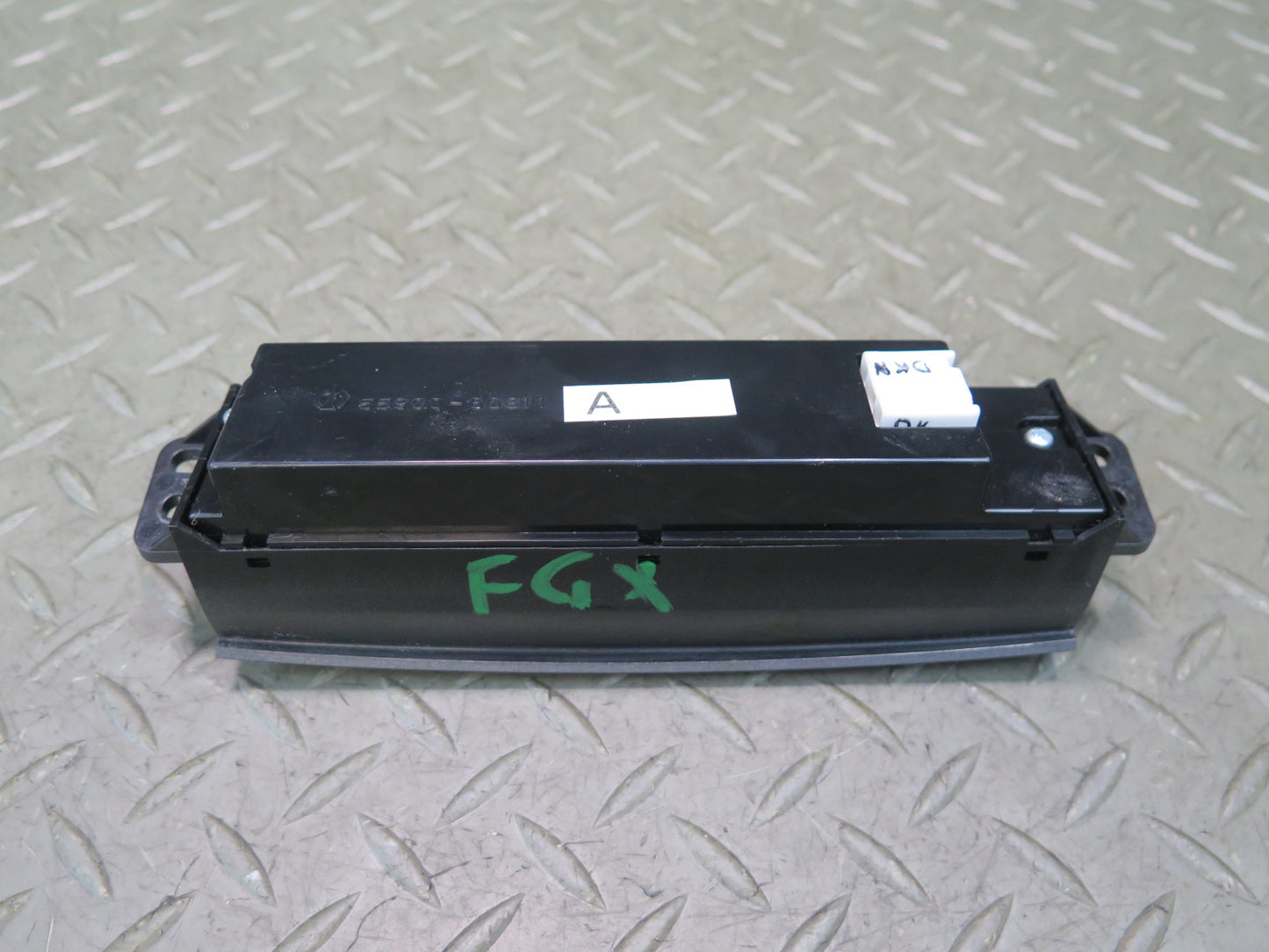 2006-2009 Lexus UZJ120L GX470 Rear Temp A/C Heater Climate Control Switch