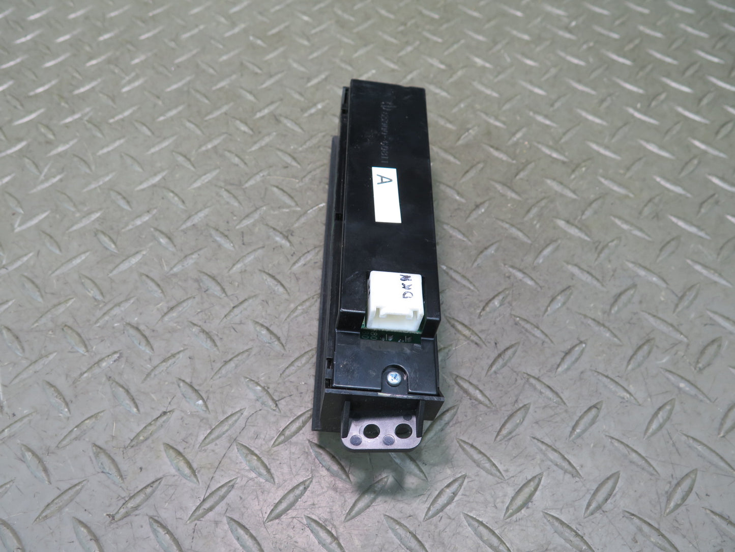 2006-2009 Lexus UZJ120L GX470 Rear Temp A/C Heater Climate Control Switch