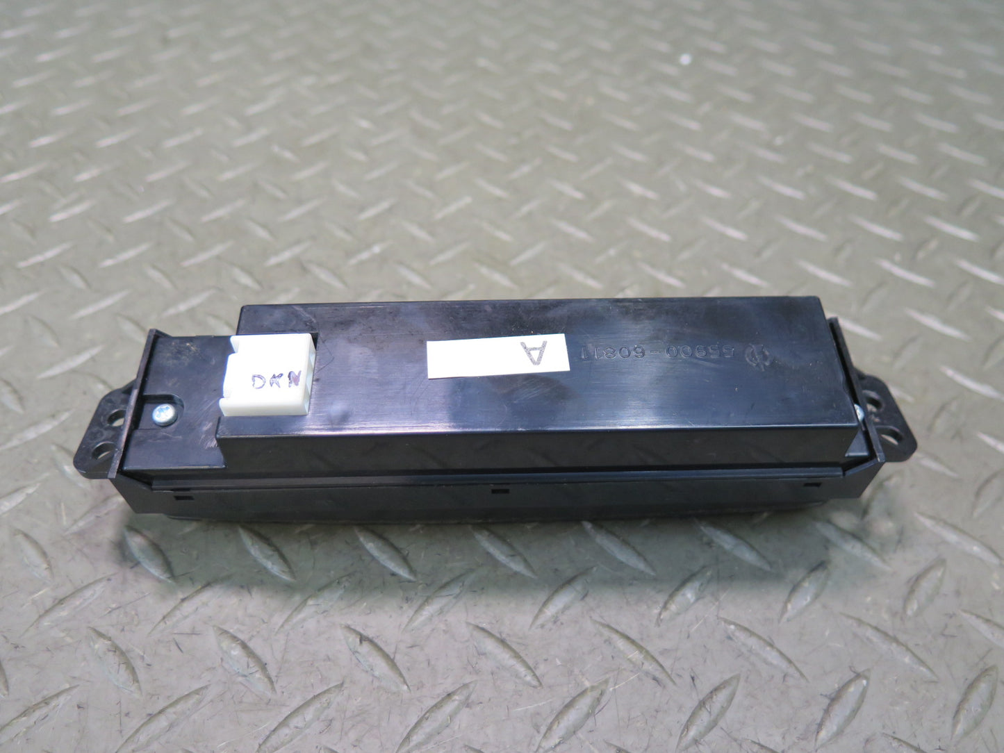 2006-2009 Lexus UZJ120L GX470 Rear Temp A/C Heater Climate Control Switch