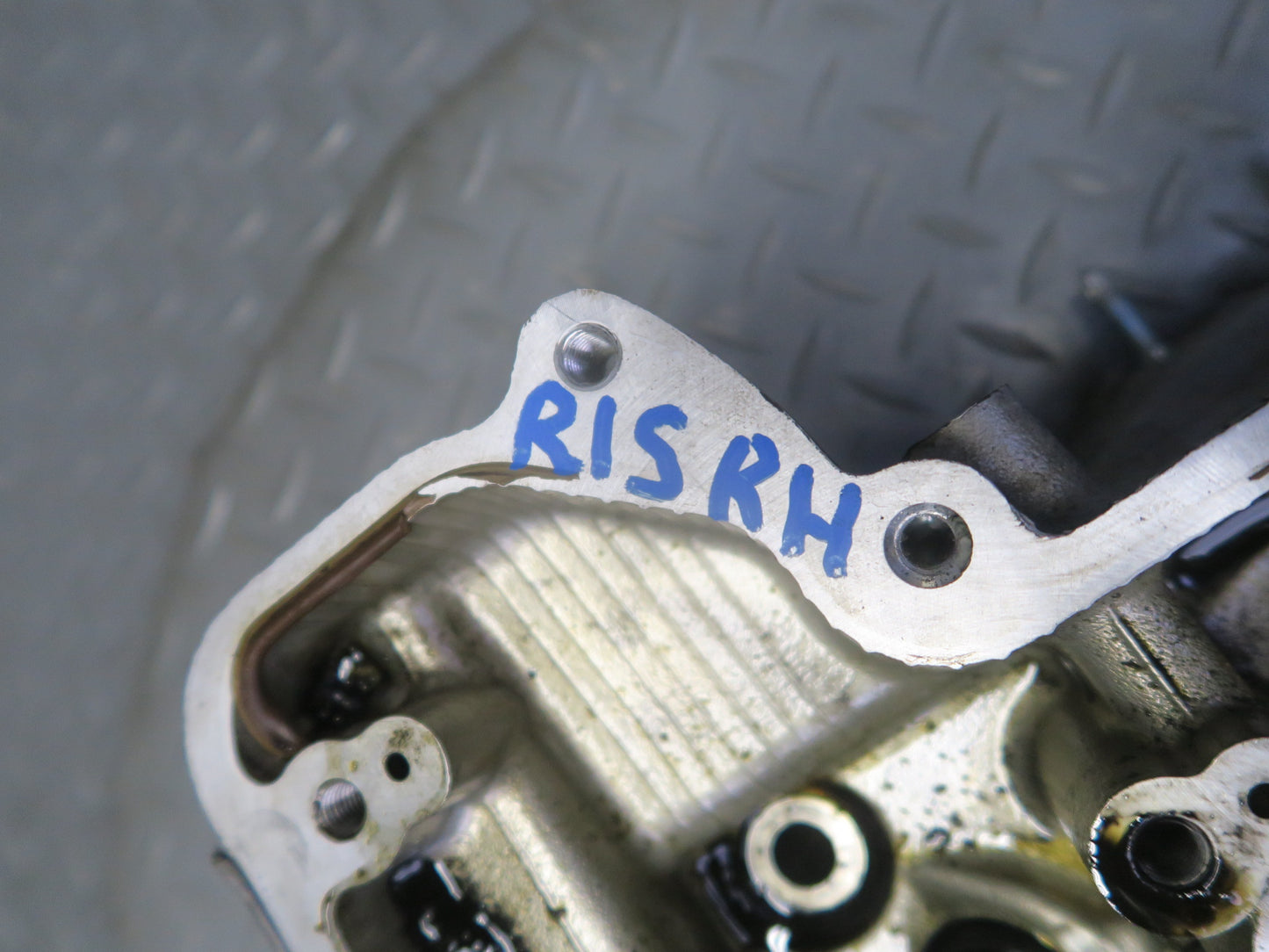 06-13 Lexus IS250 GSE20L 4GRFSE 2.5L Right Engine Cylinder Head OEM