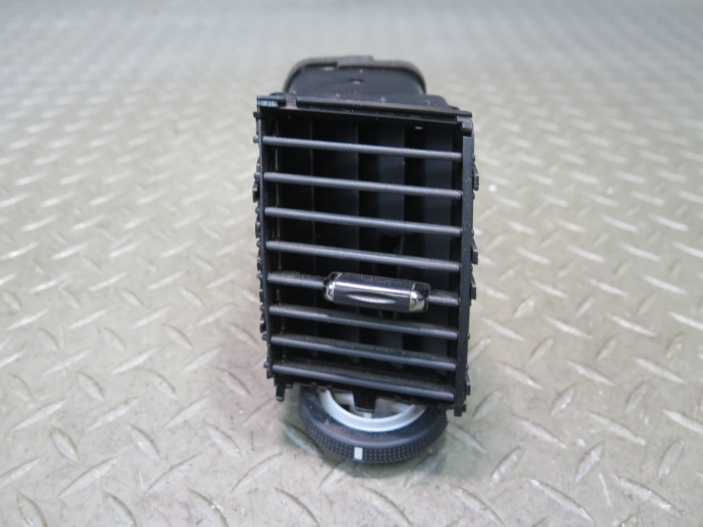 2003-2009 Lexus GX470 Dash Front Left Center Right A/C Heater Air Vent Set of 4