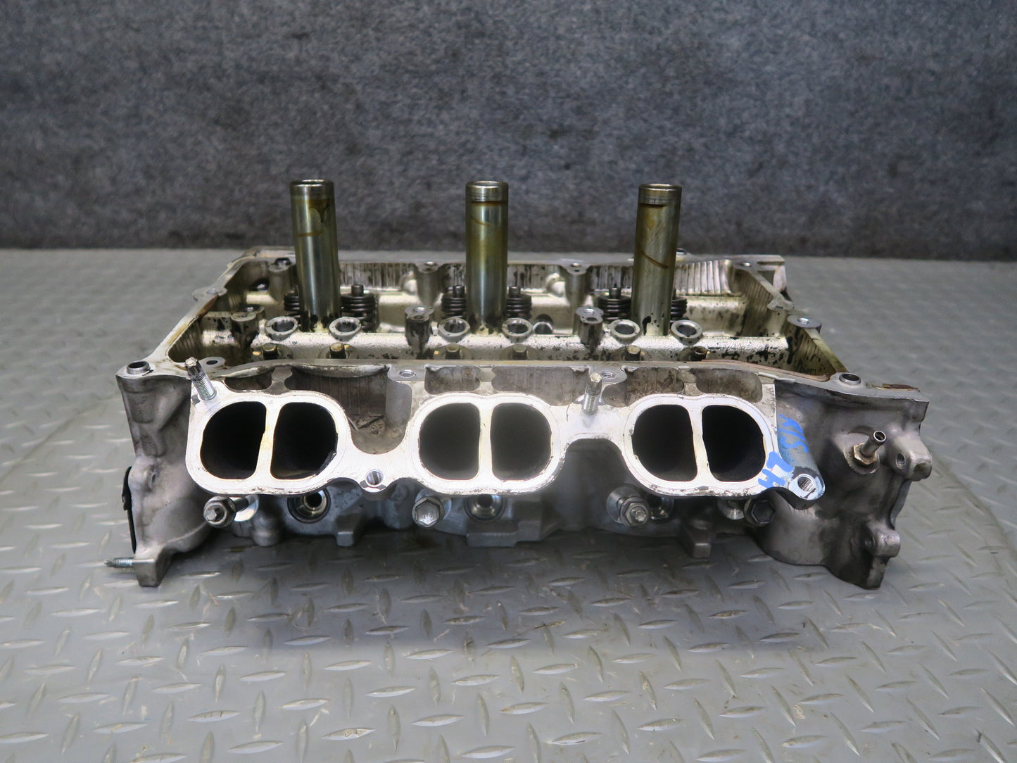 06-13 Lexus IS250 GSE20L 2.5L 4GRFSE Left Engine Cylinder Head OEM