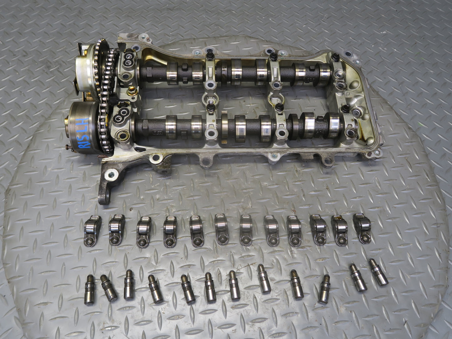 06-13 Lexus IS250 4GRFSE Left Motor Exhaust Intake Camshaft w Rocker Arm Set OEM