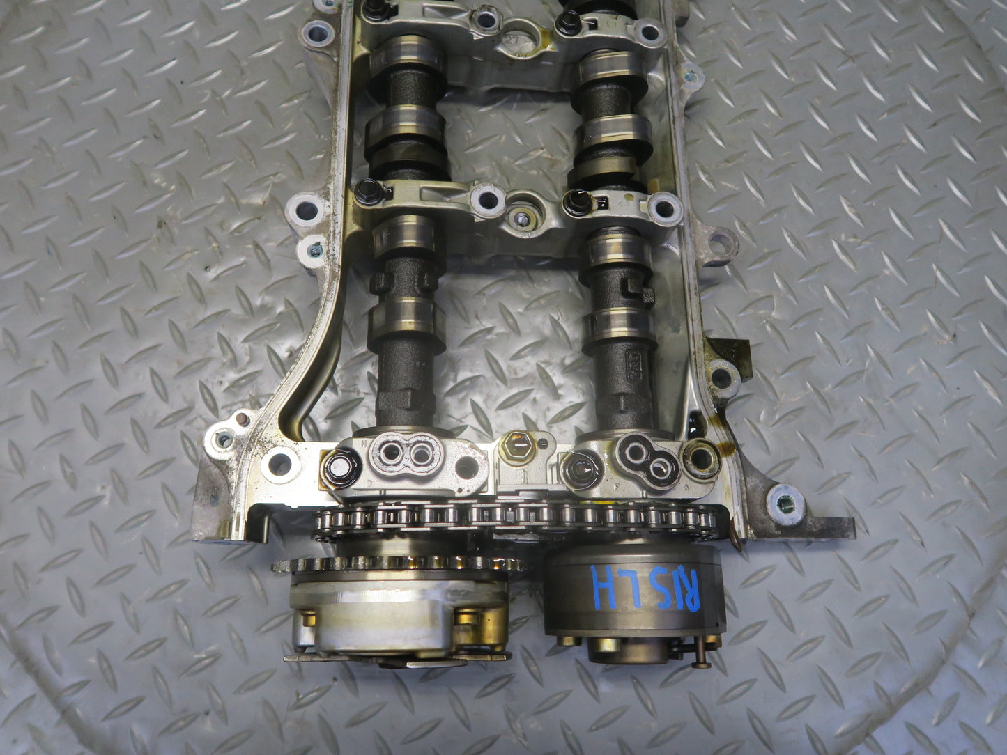 06-13 Lexus IS250 4GRFSE Left Motor Exhaust Intake Camshaft w Rocker Arm Set OEM