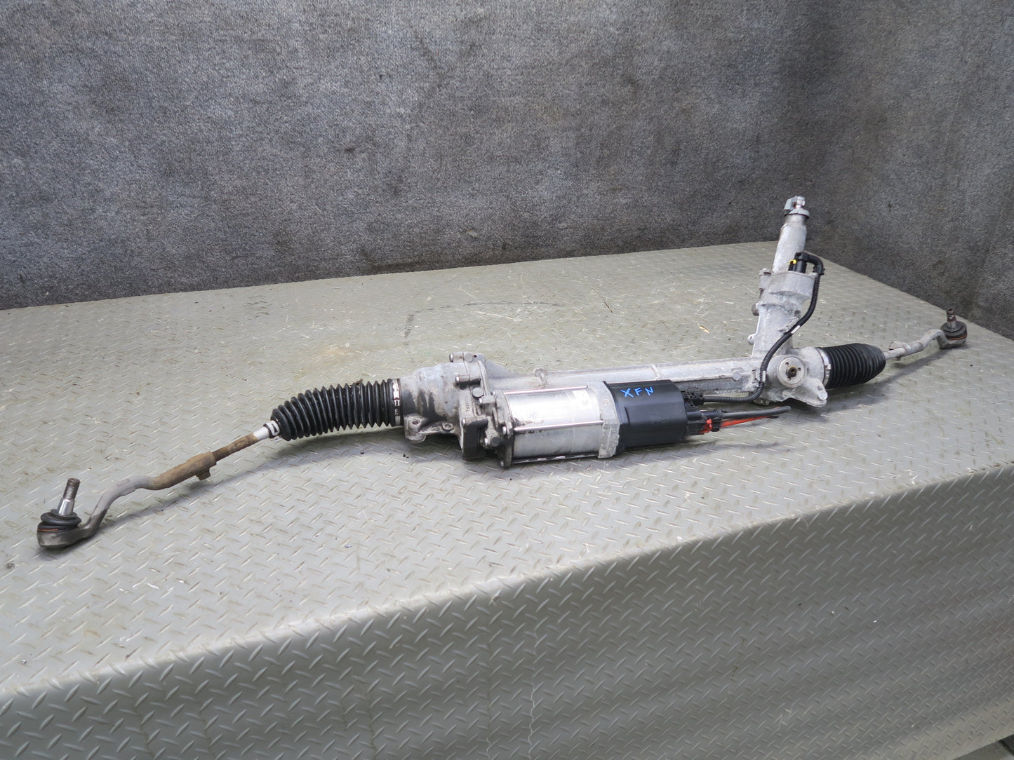 2014-2018 BMW F15 X5 Electric Power Steering Rack & Pinion 6881441 93K Miles