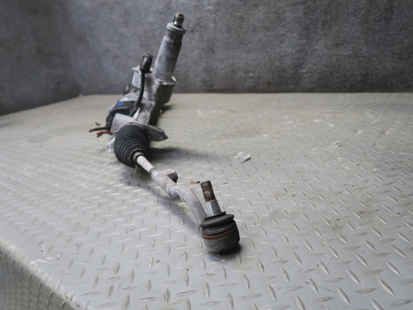 2014-2018 BMW F15 X5 Electric Power Steering Rack & Pinion 6881441 93K Miles