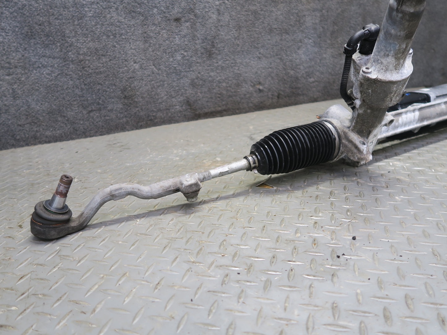 2014-2018 BMW F15 X5 Electric Power Steering Rack & Pinion 6881441 93K Miles