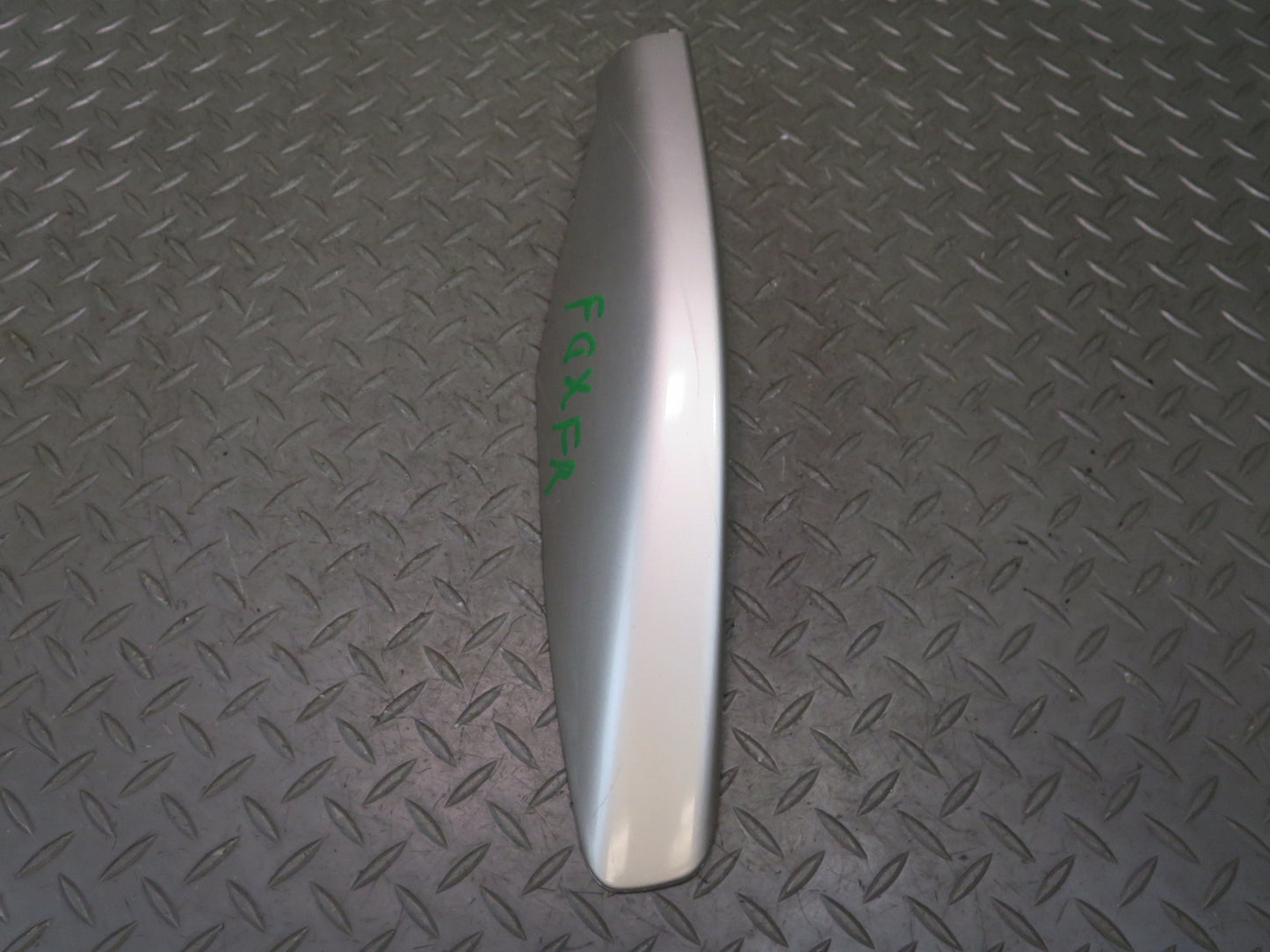 2003-2009 Lexus UZJ120L GX470 Front Right Roof Rack END Cap Trim Cover