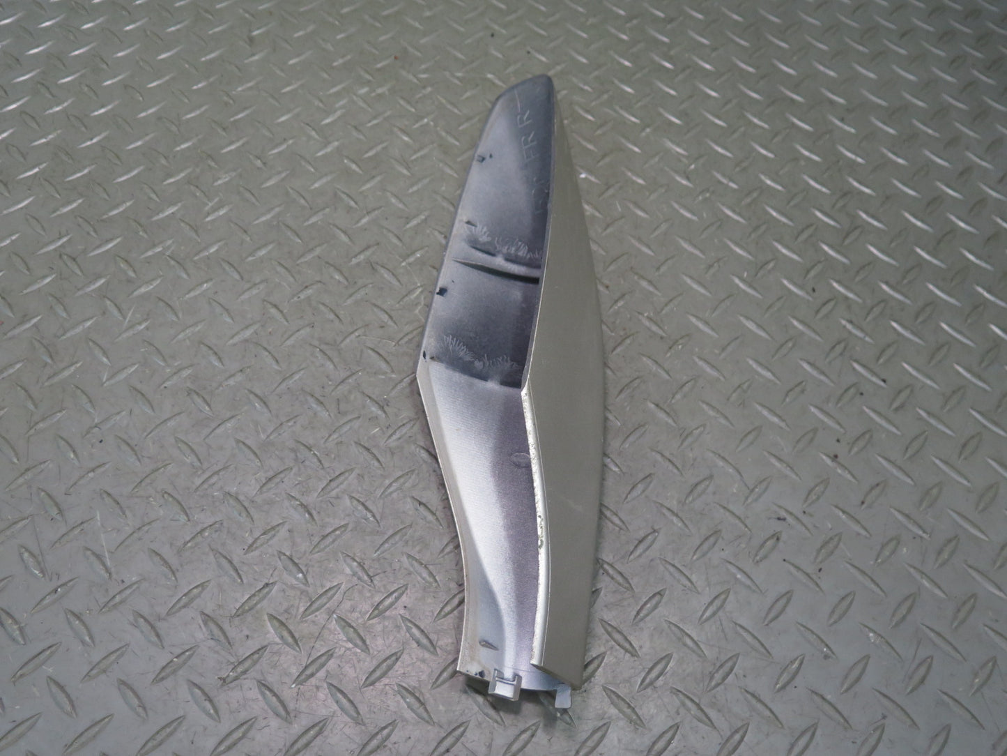 2003-2009 Lexus UZJ120L GX470 Front Right Roof Rack END Cap Trim Cover