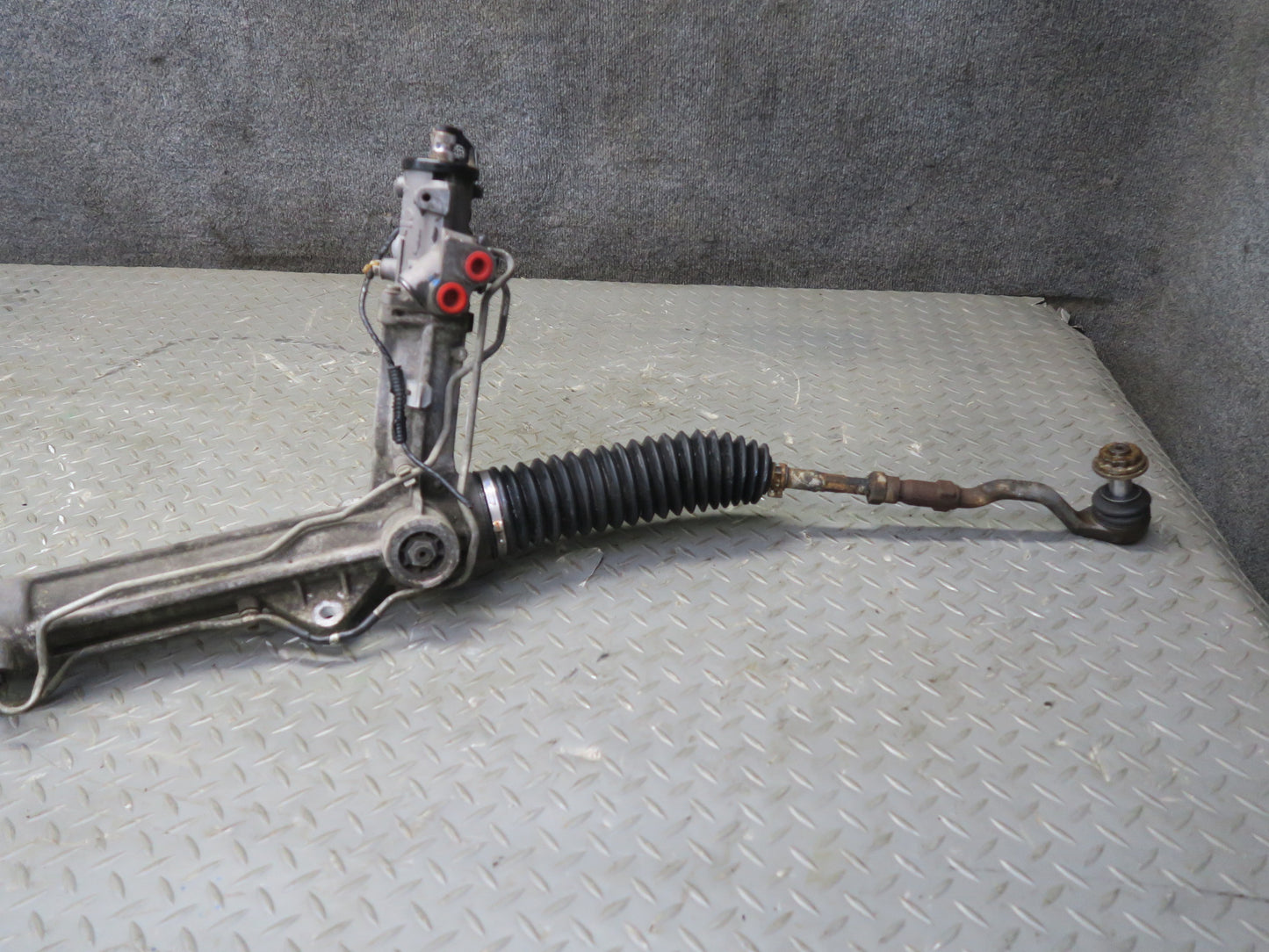 2010-2014 BMW E70 E71 X5M X6M Hydro Power Steering Rack & Pinion 6788972
