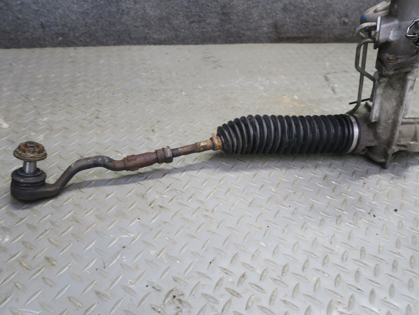 2010-2014 BMW E70 E71 X5M X6M Hydro Power Steering Rack & Pinion 6788972