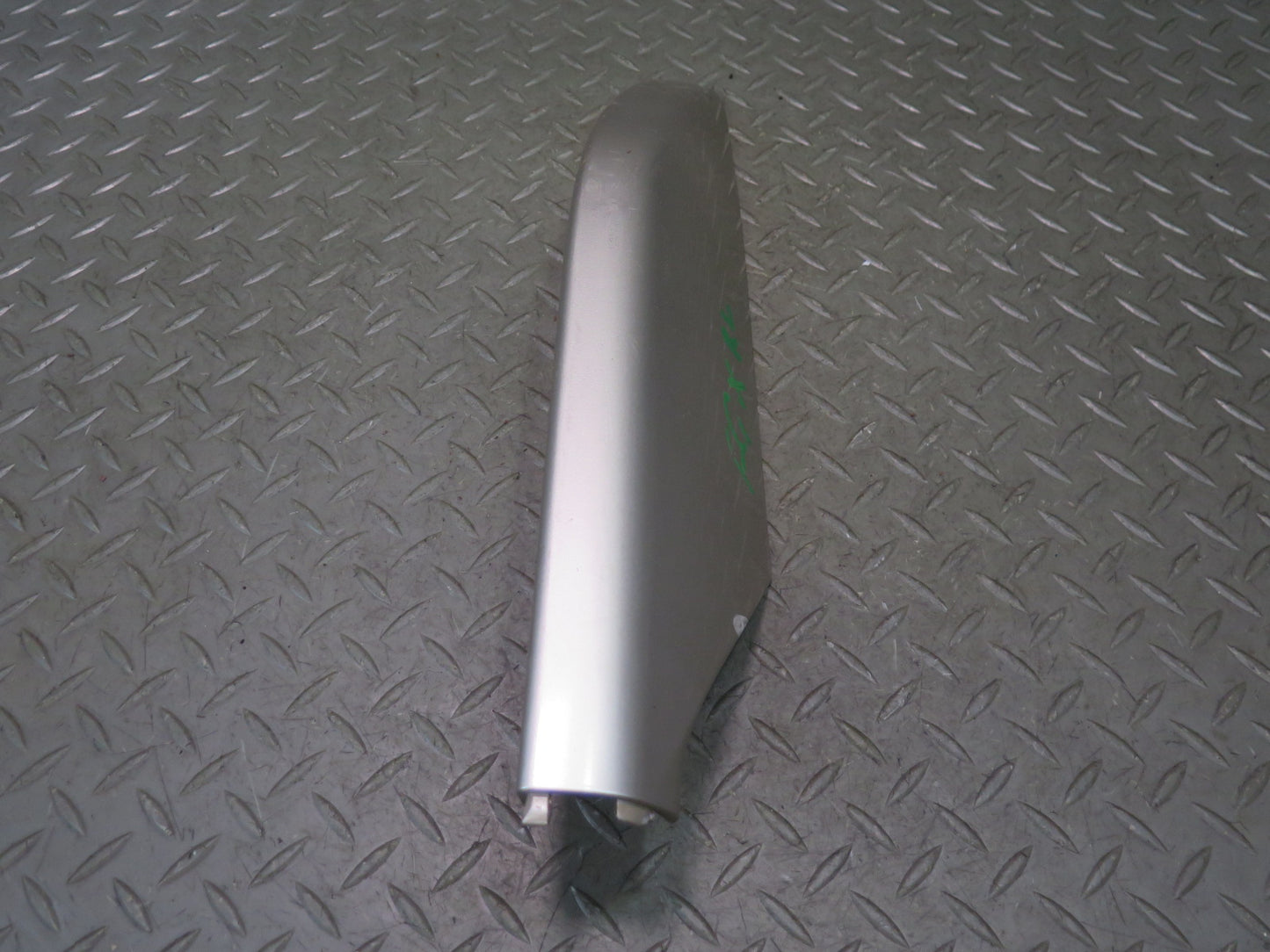 2003-2009 Lexus UZJ120L GX470 Rear Left Roof Rack END Cap Trim Cover