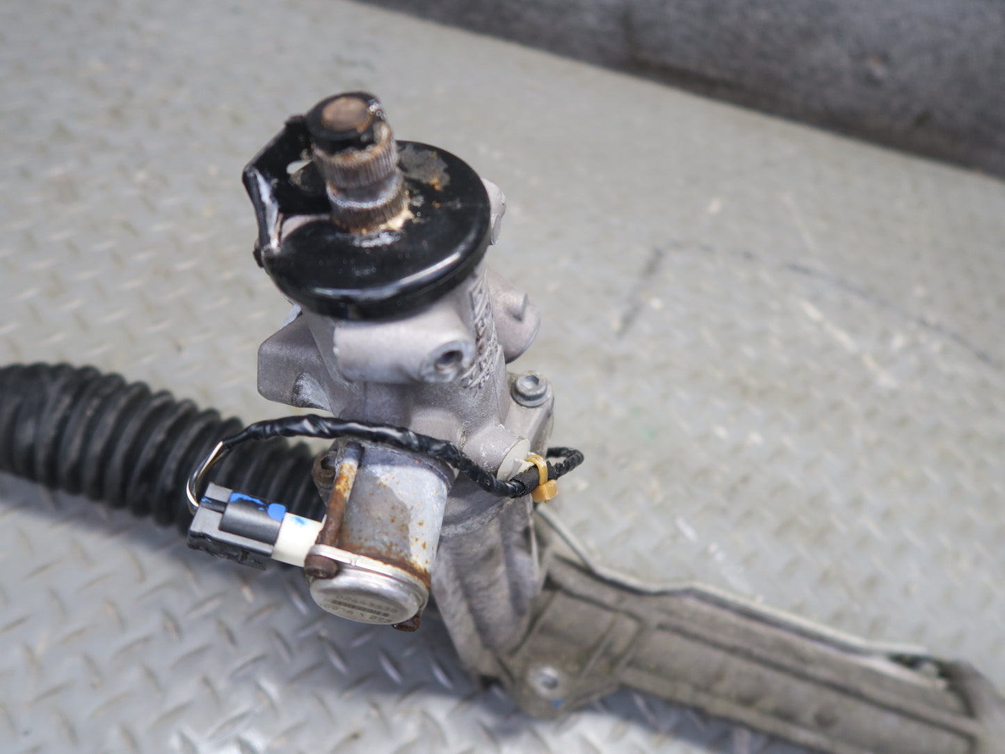 2010-2014 BMW E70 E71 X5M X6M Hydro Power Steering Rack & Pinion 6788972