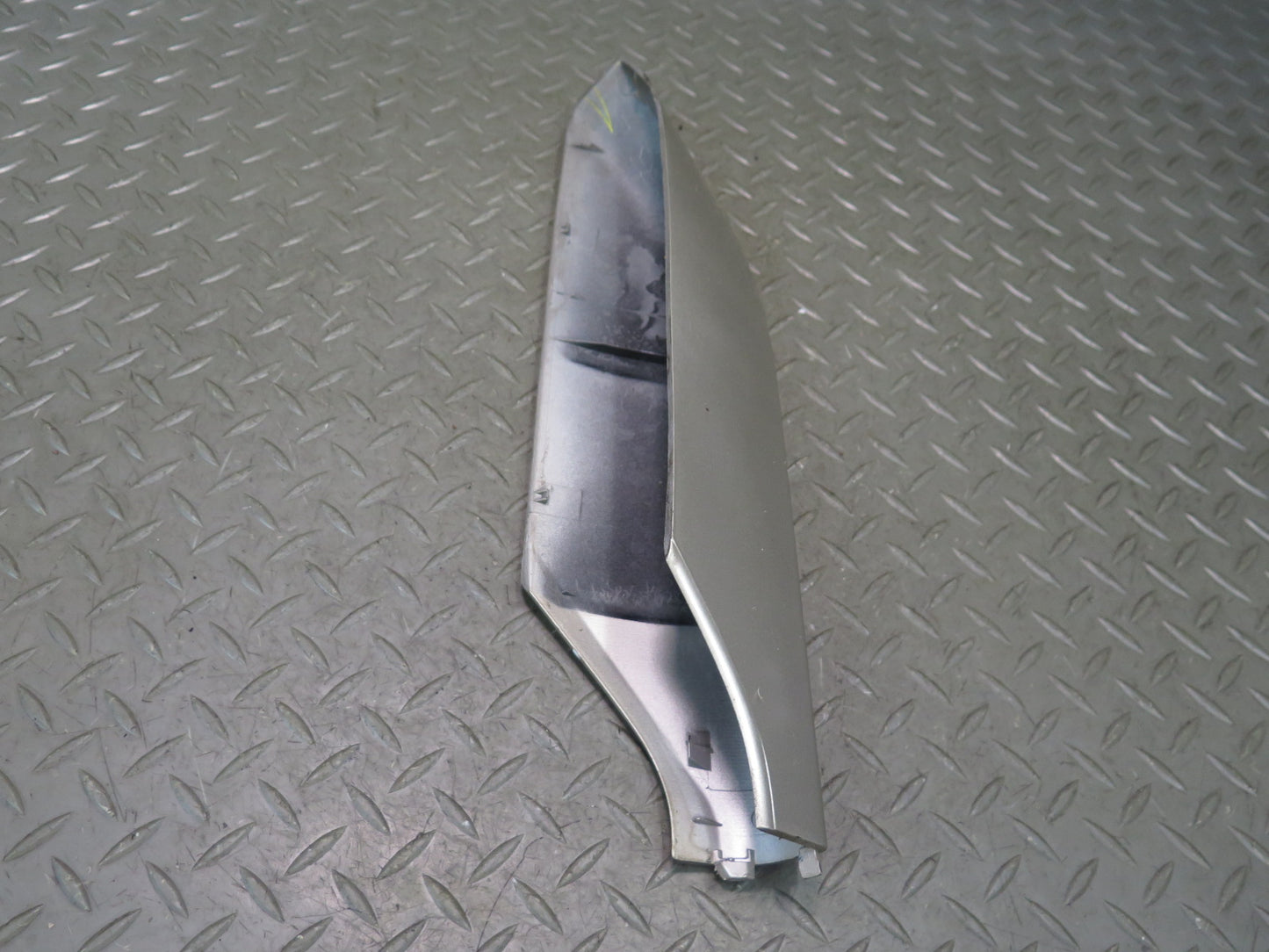 2003-2009 Lexus UZJ120L GX470 Rear Left Roof Rack END Cap Trim Cover