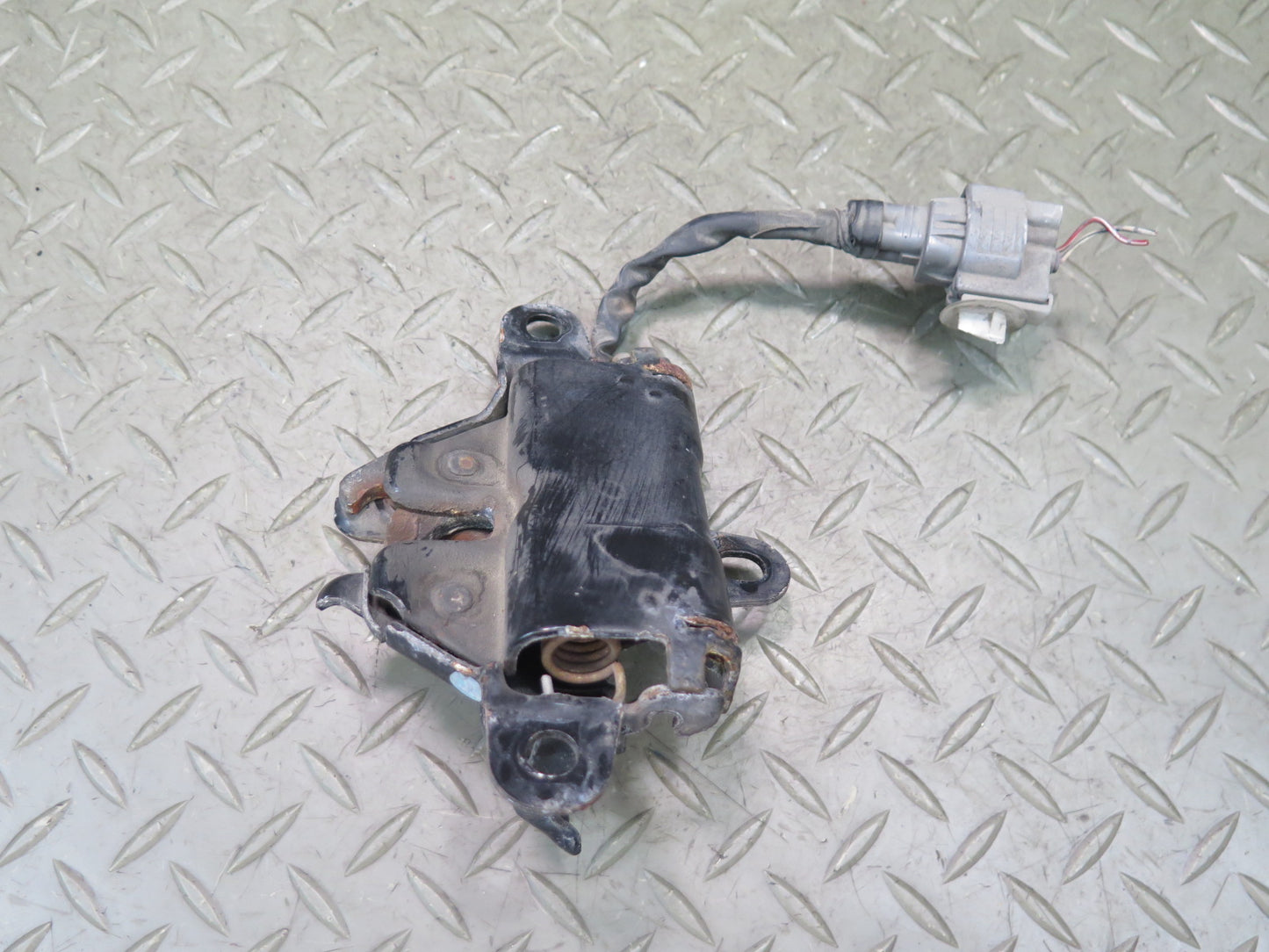 2006-2009 Lexus GX470 Front Hood Lock Latch