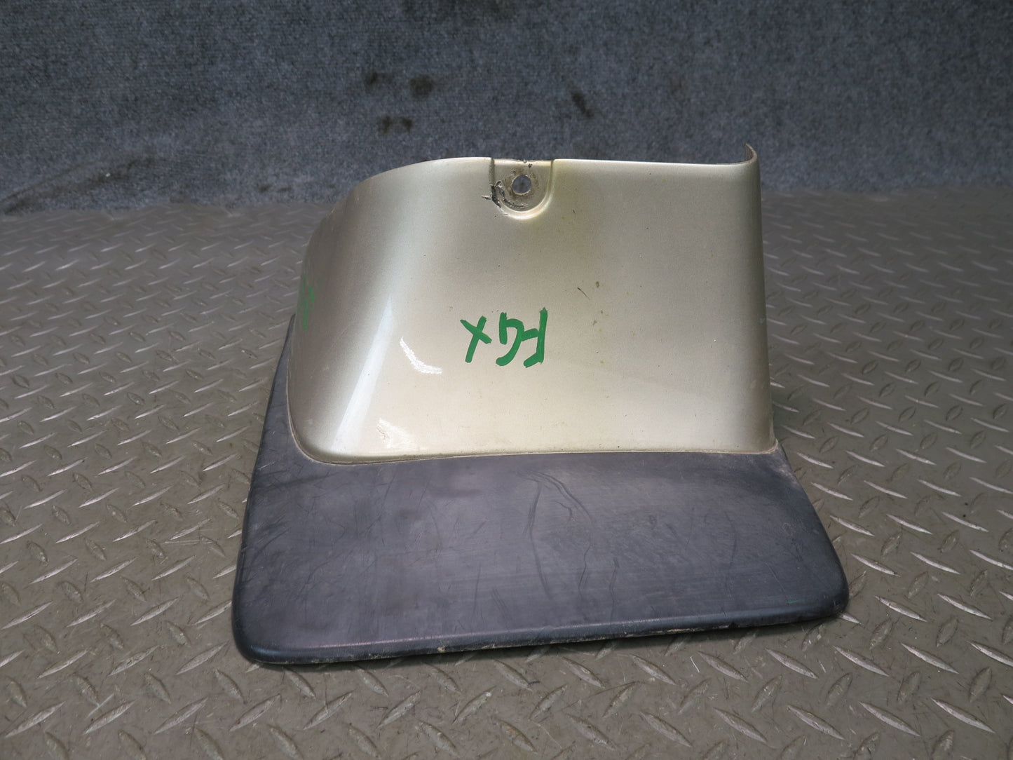 2003-2009 Lexus UZJ120L GX470 Rear Left MUD Flap  Splash Guard 76626-60190