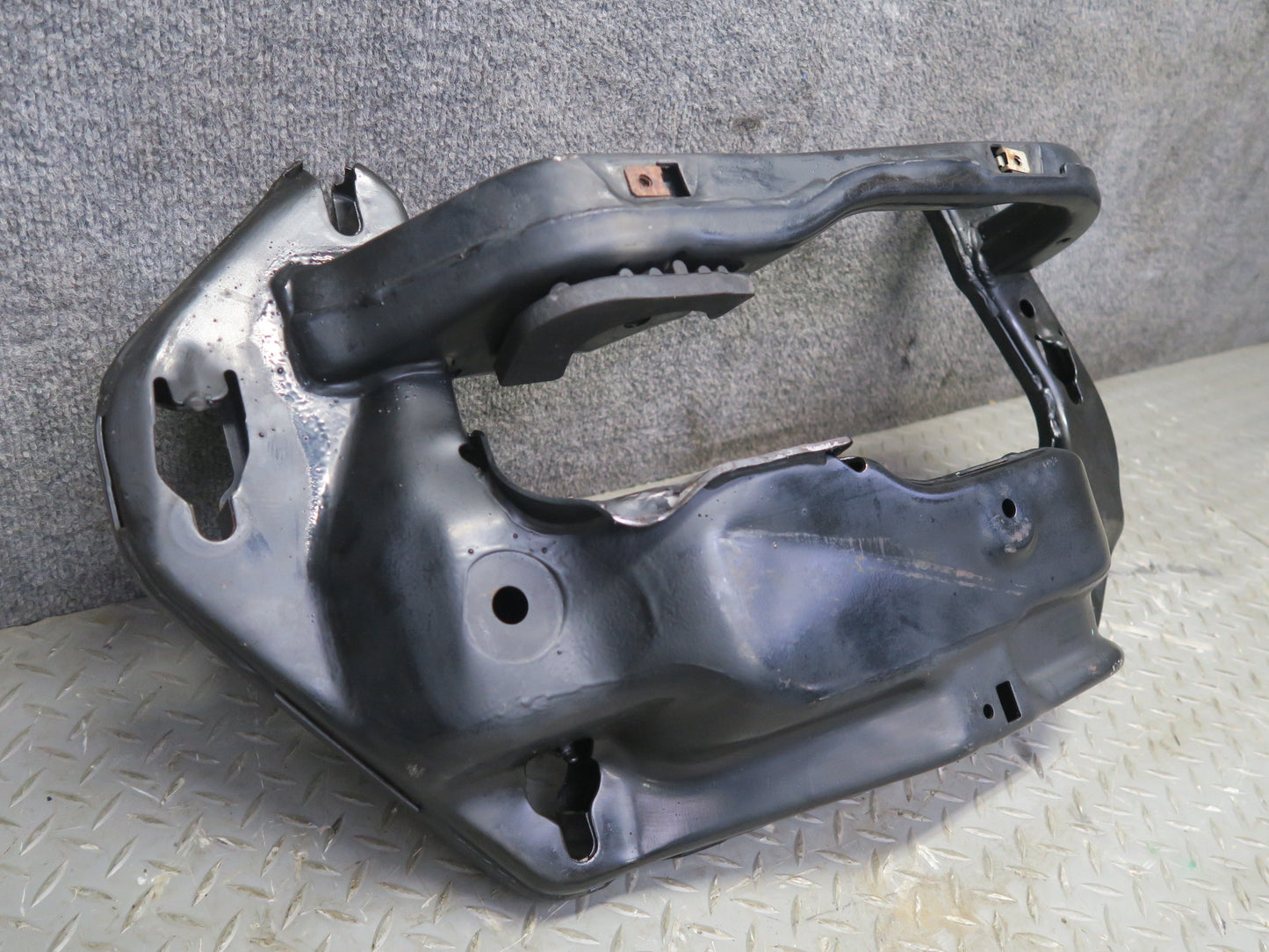 2014-2018 BMW F15 X5 AWD Automatic Transmission Crossmember Support Bracket