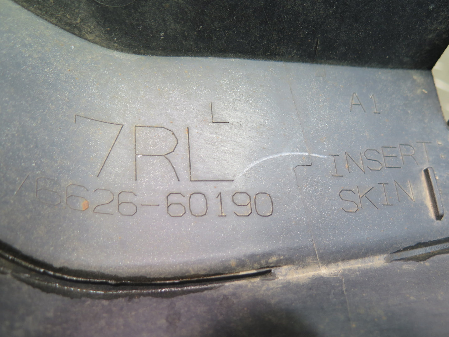 2003-2009 Lexus UZJ120L GX470 Rear Left MUD Flap  Splash Guard 76626-60190