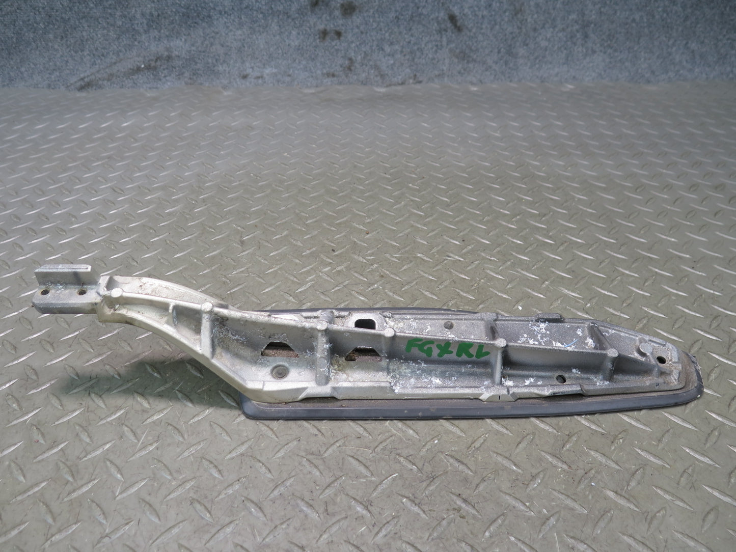 2003-2009 Lexus UZJ120L GX470 Rear Left Roof Rack Rail Mount Carrier Support