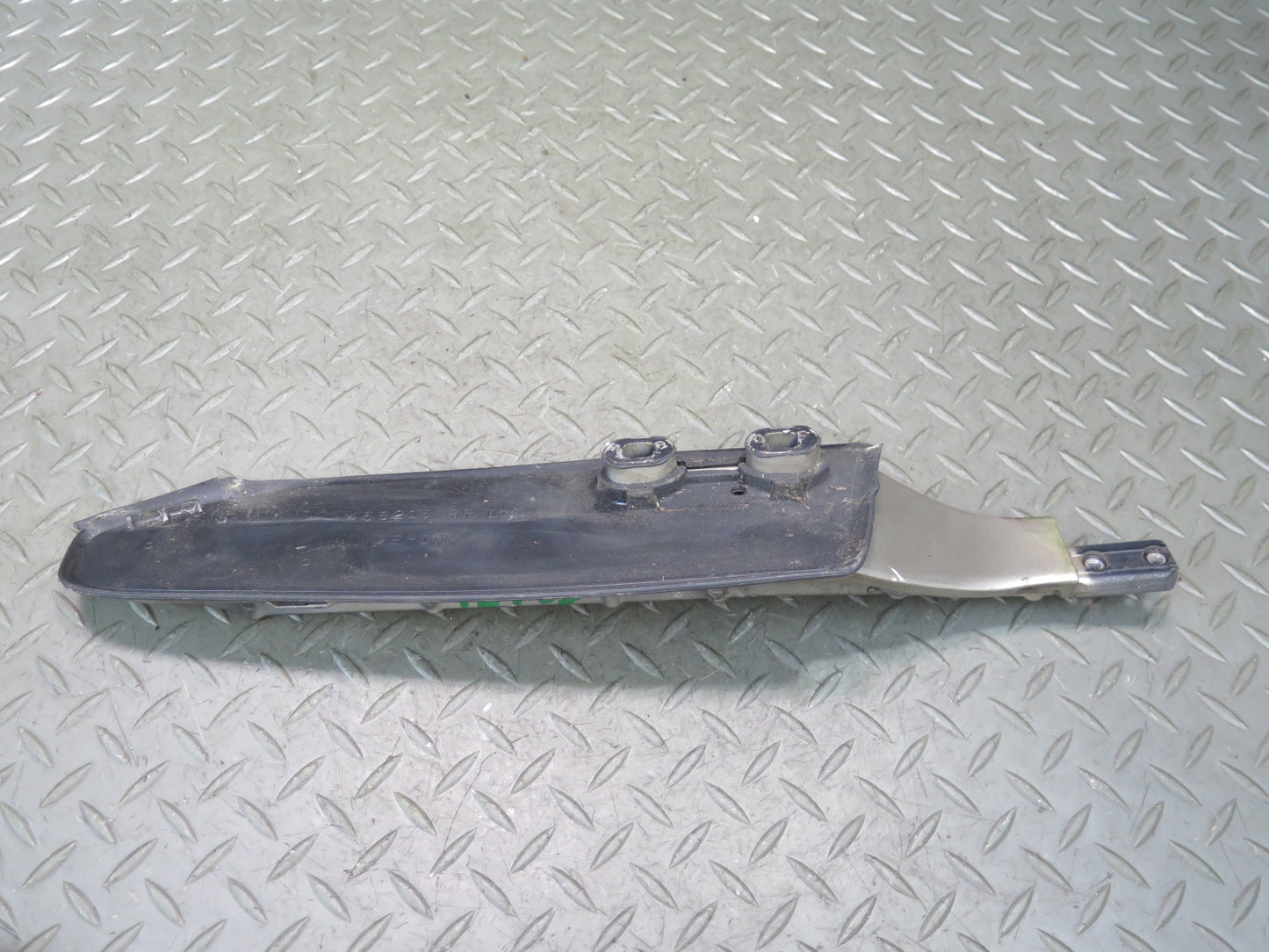 2003-2009 Lexus UZJ120L GX470 Rear Left Roof Rack Rail Mount Carrier Support