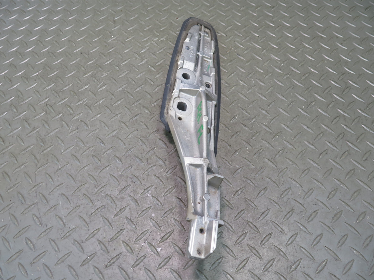 2003-2009 Lexus UZJ120L GX470 Front Left Roof Rack Rail Mount Carrier Support