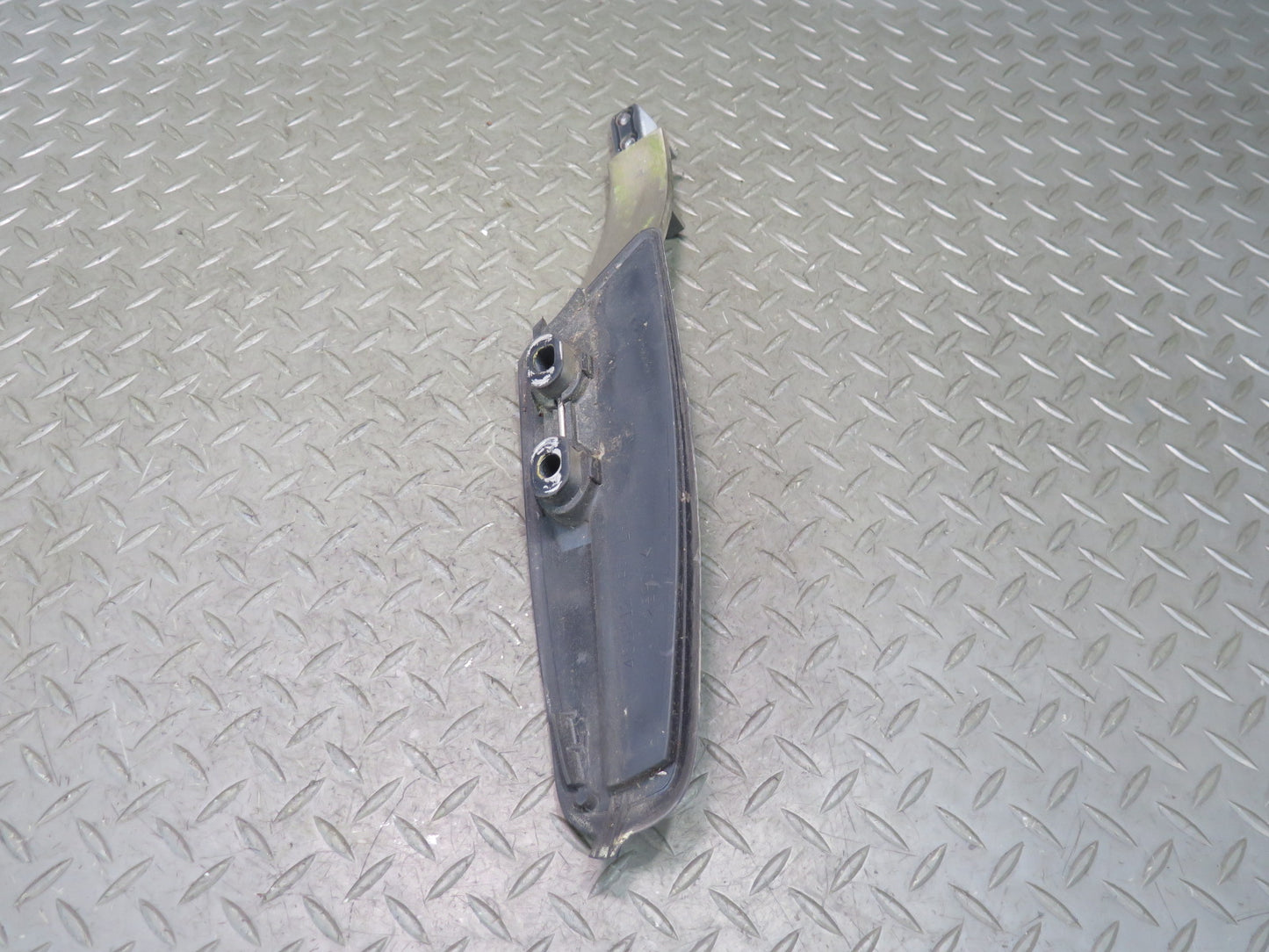 2003-2009 Lexus UZJ120L GX470 Front Left Roof Rack Rail Mount Carrier Support