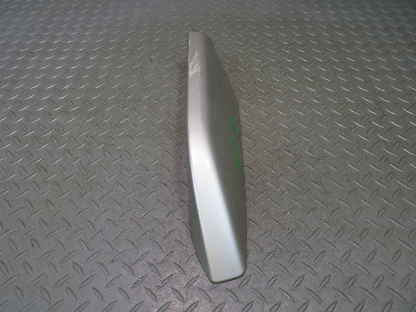 2003-2009 Lexus UZJ120L GX470 Rear Right Roof Rack END Cap Trim Cover