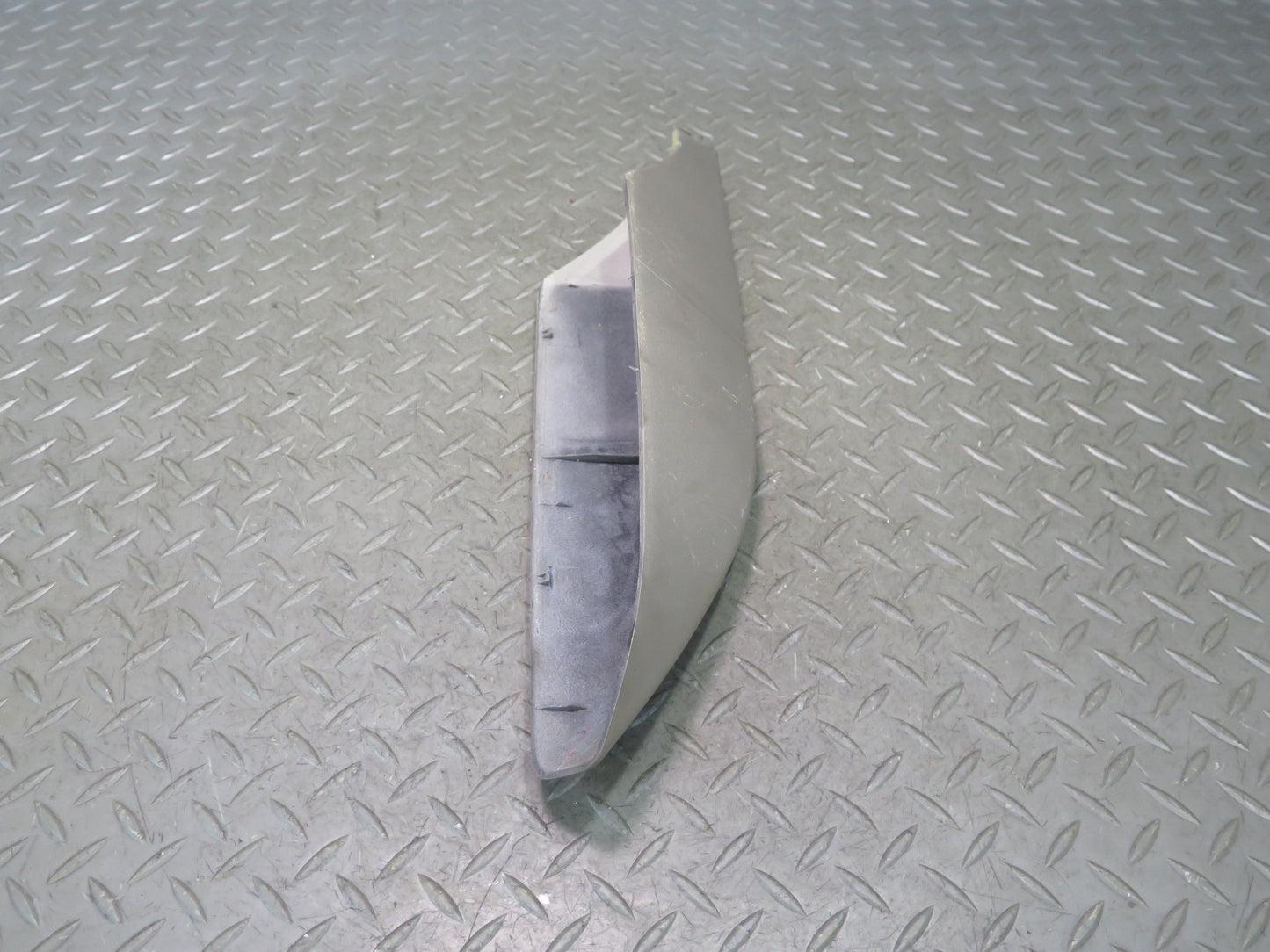 2003-2009 Lexus UZJ120L GX470 Rear Right Roof Rack END Cap Trim Cover