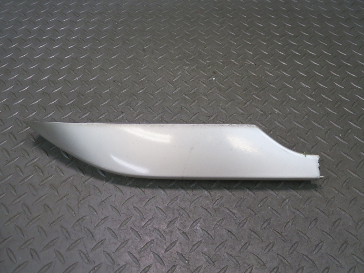 2003-2009 Lexus UZJ120L GX470 Rear Right Roof Rack END Cap Trim Cover